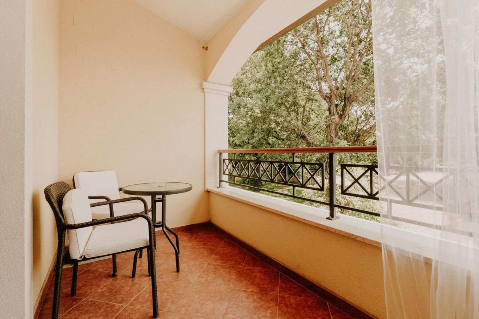 Double or Twin Room with Private Bathroom