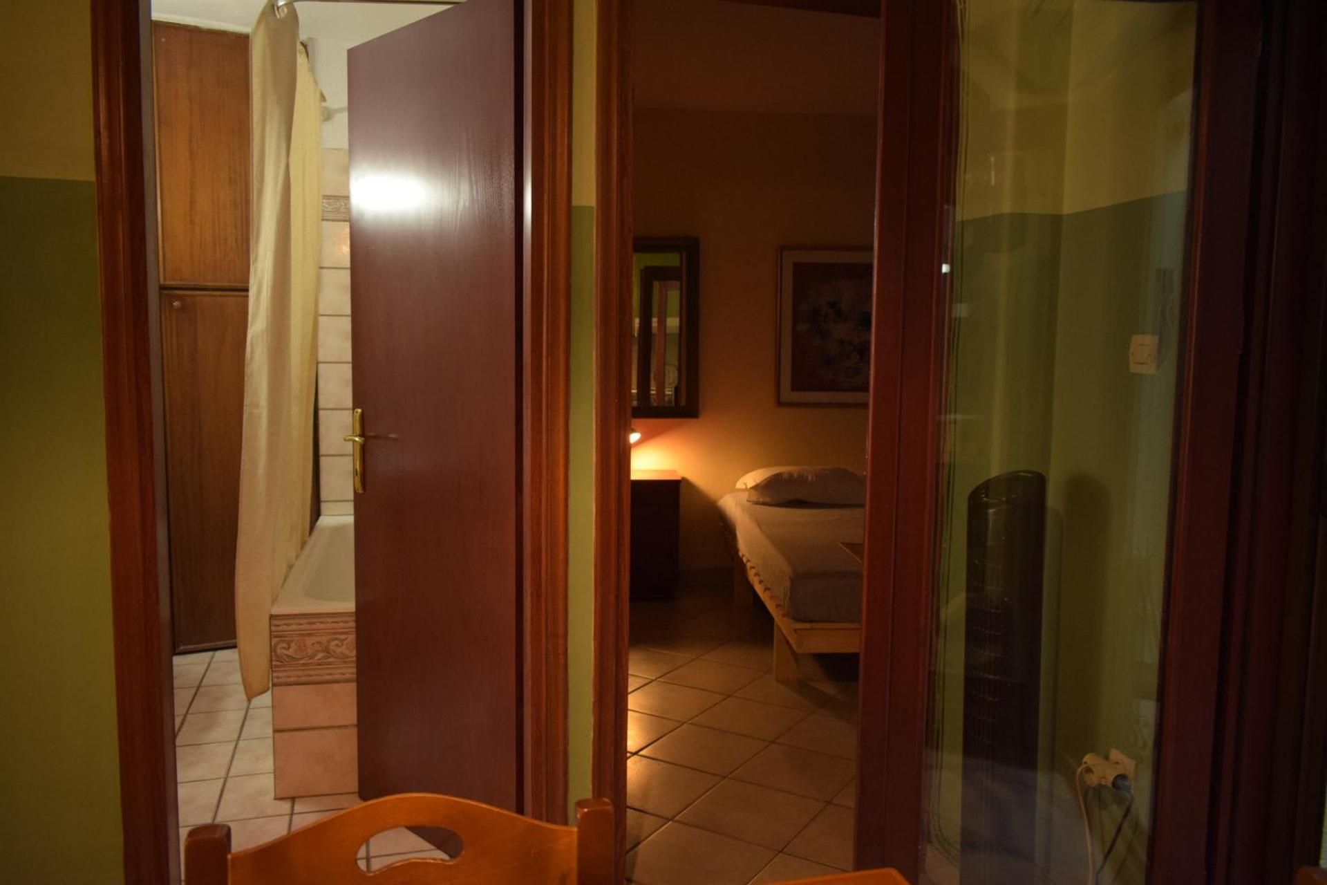 Crossroads Two-Bedroom Deluxe Apartment with Balcony