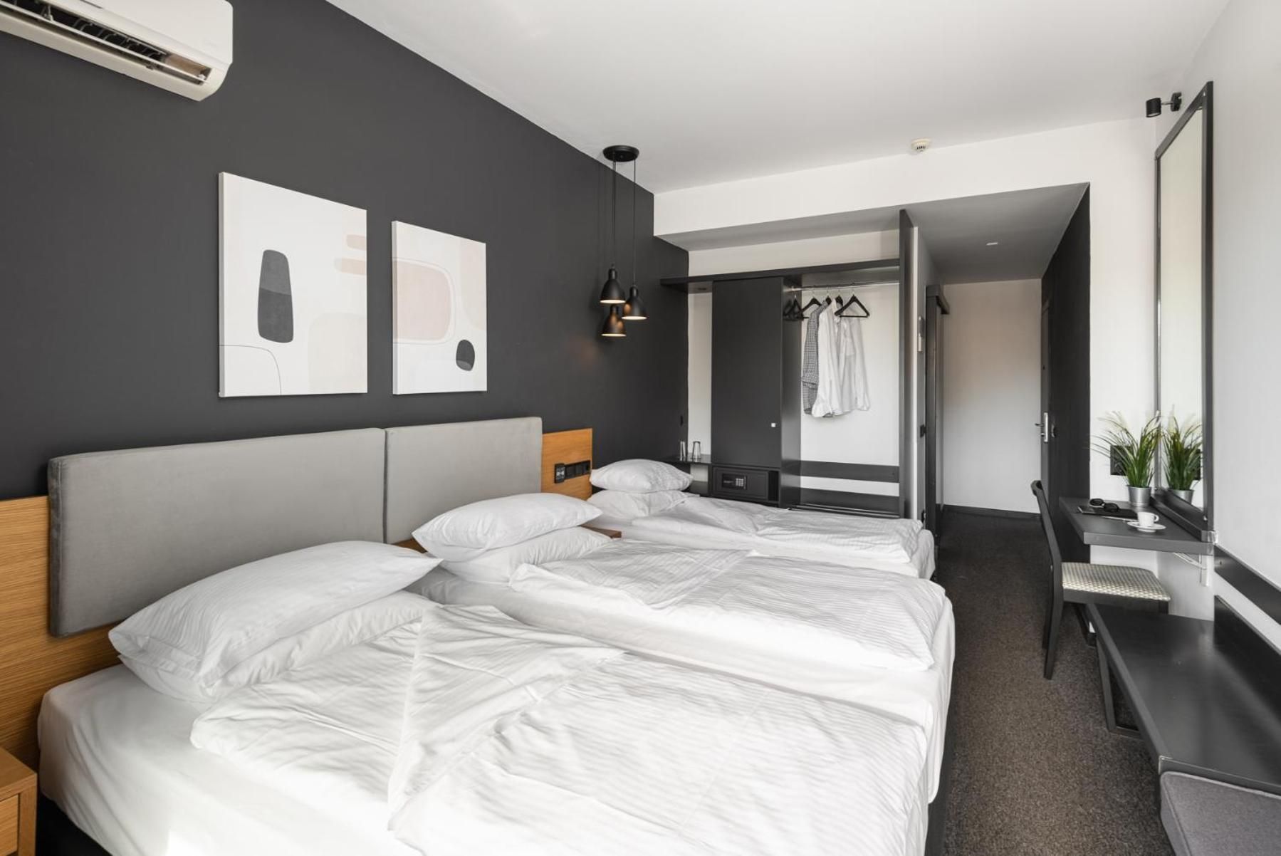 Superior Room + Extra Bed