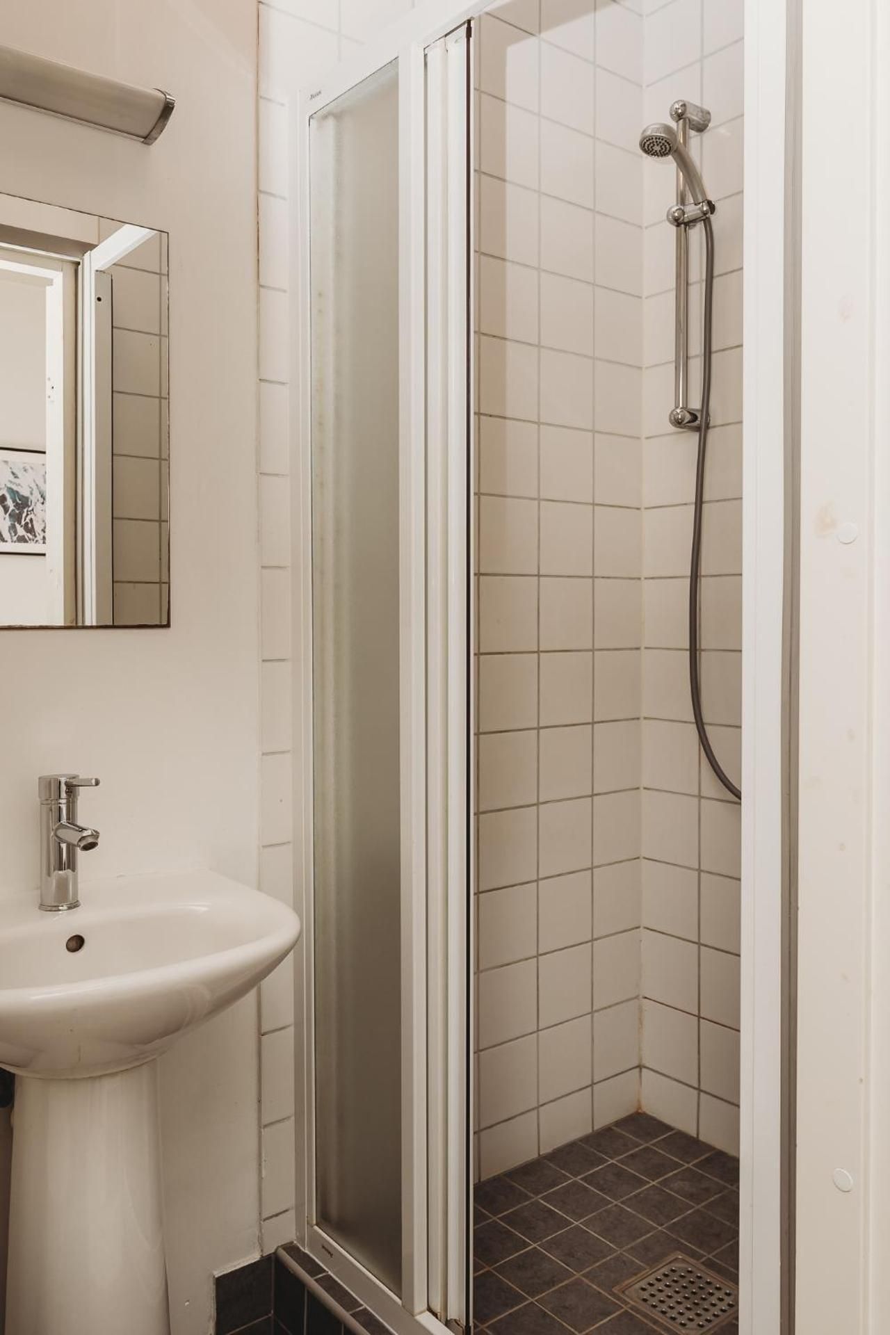 Twin Room Ensuite