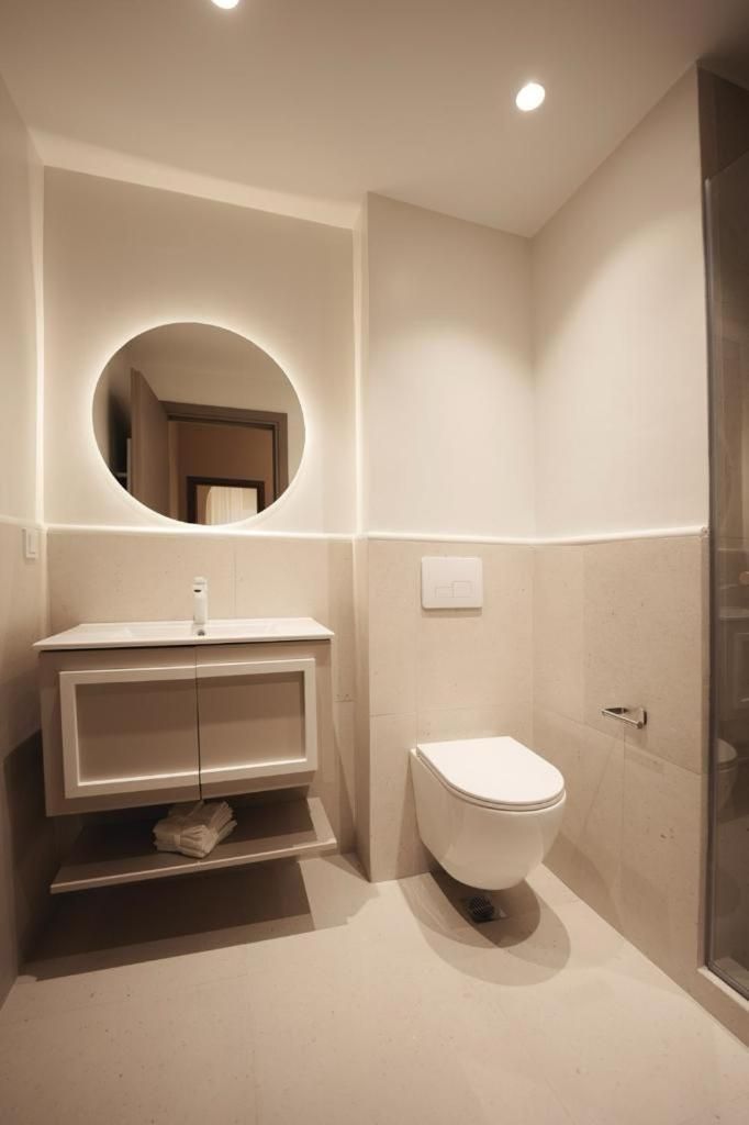 Harmonia Minimal Apartments One-Bedroom Apartment