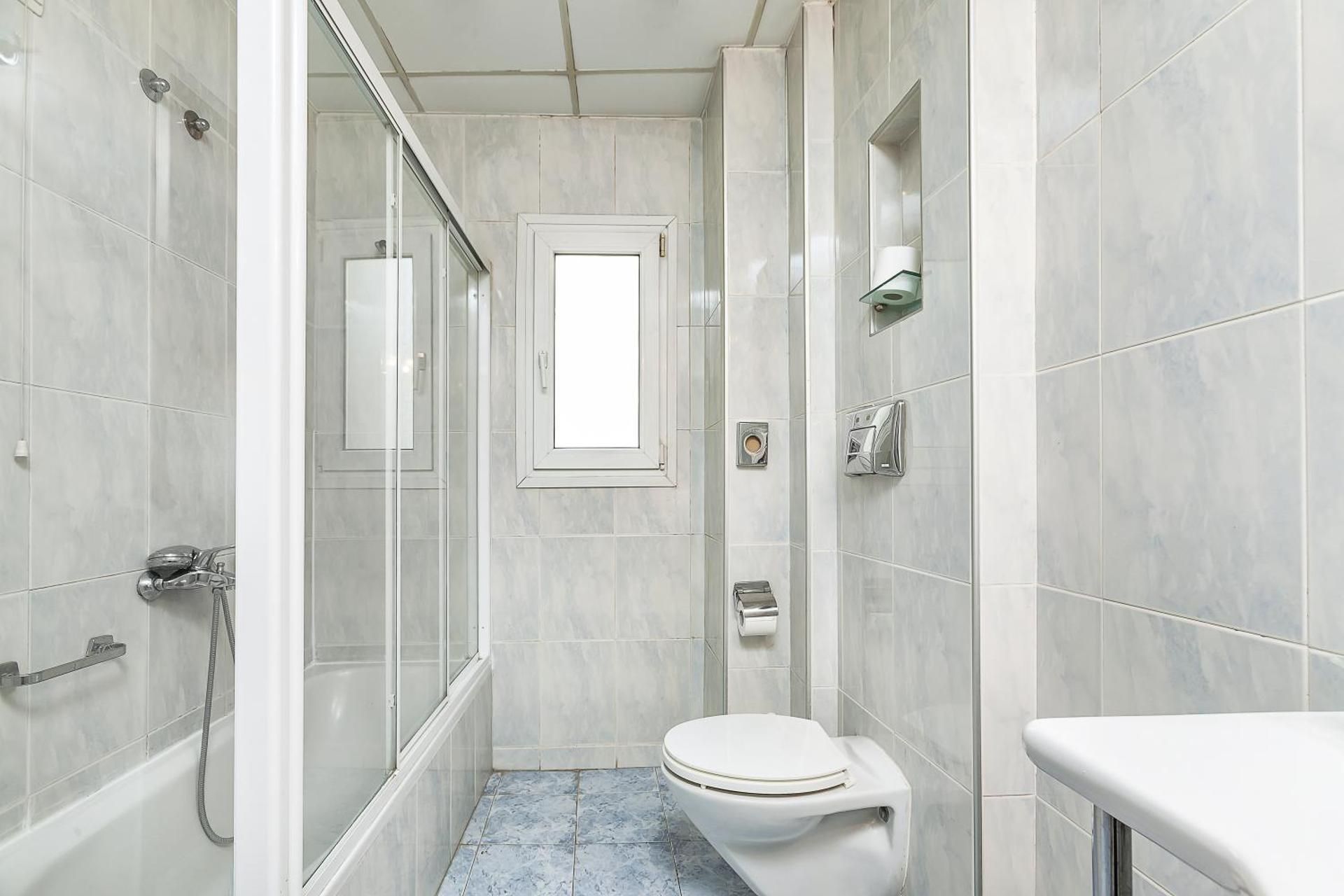 Minerva Premier Hotel Triple Room 3