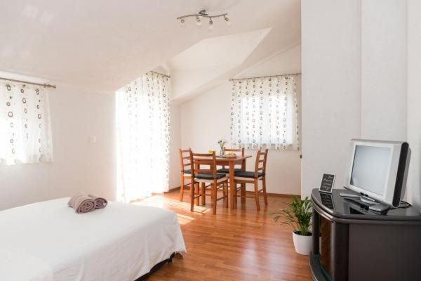 Studio with Balcony