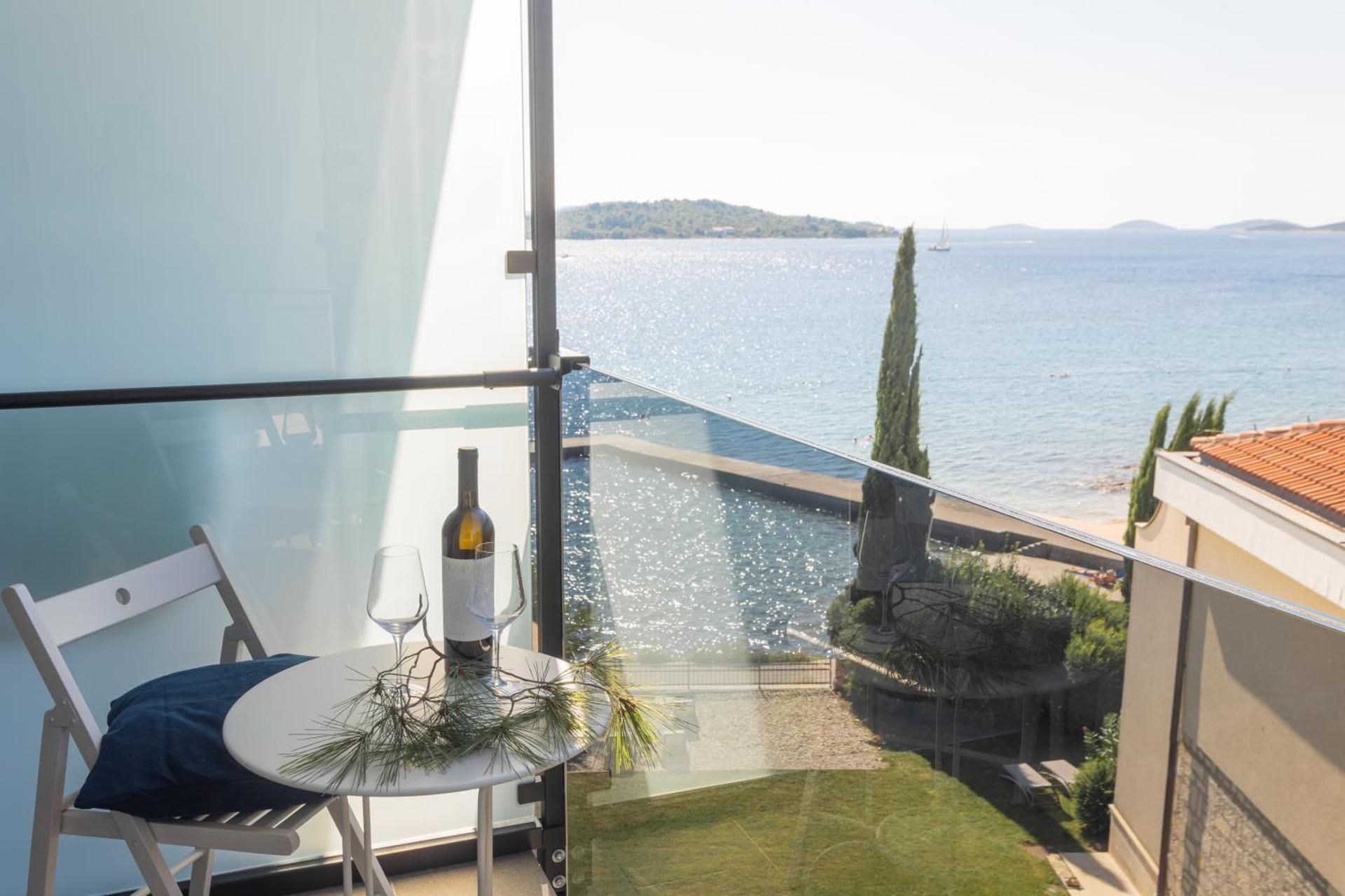 Classic Double Room with Balcony - Sea Side