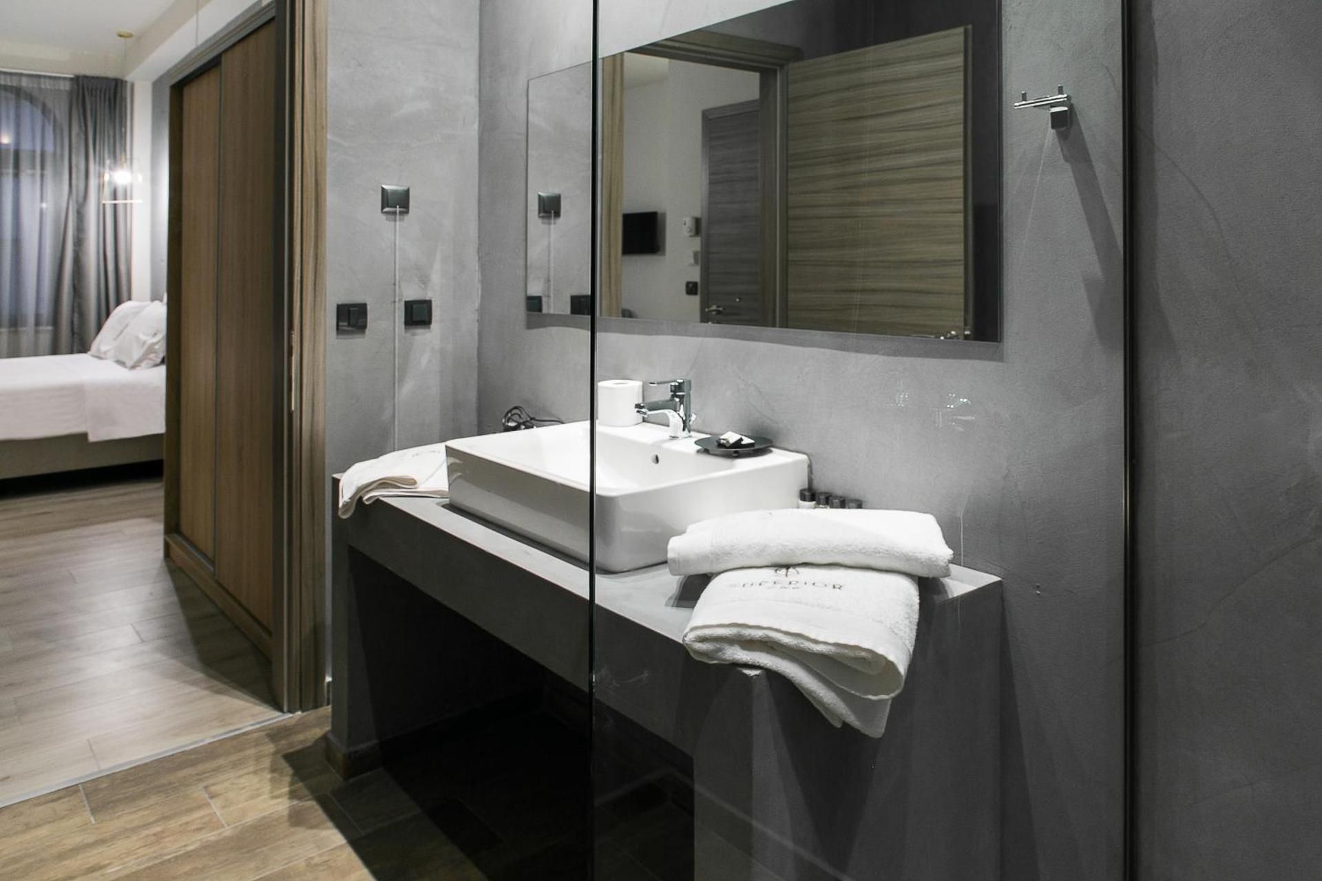 Superior Queen Room