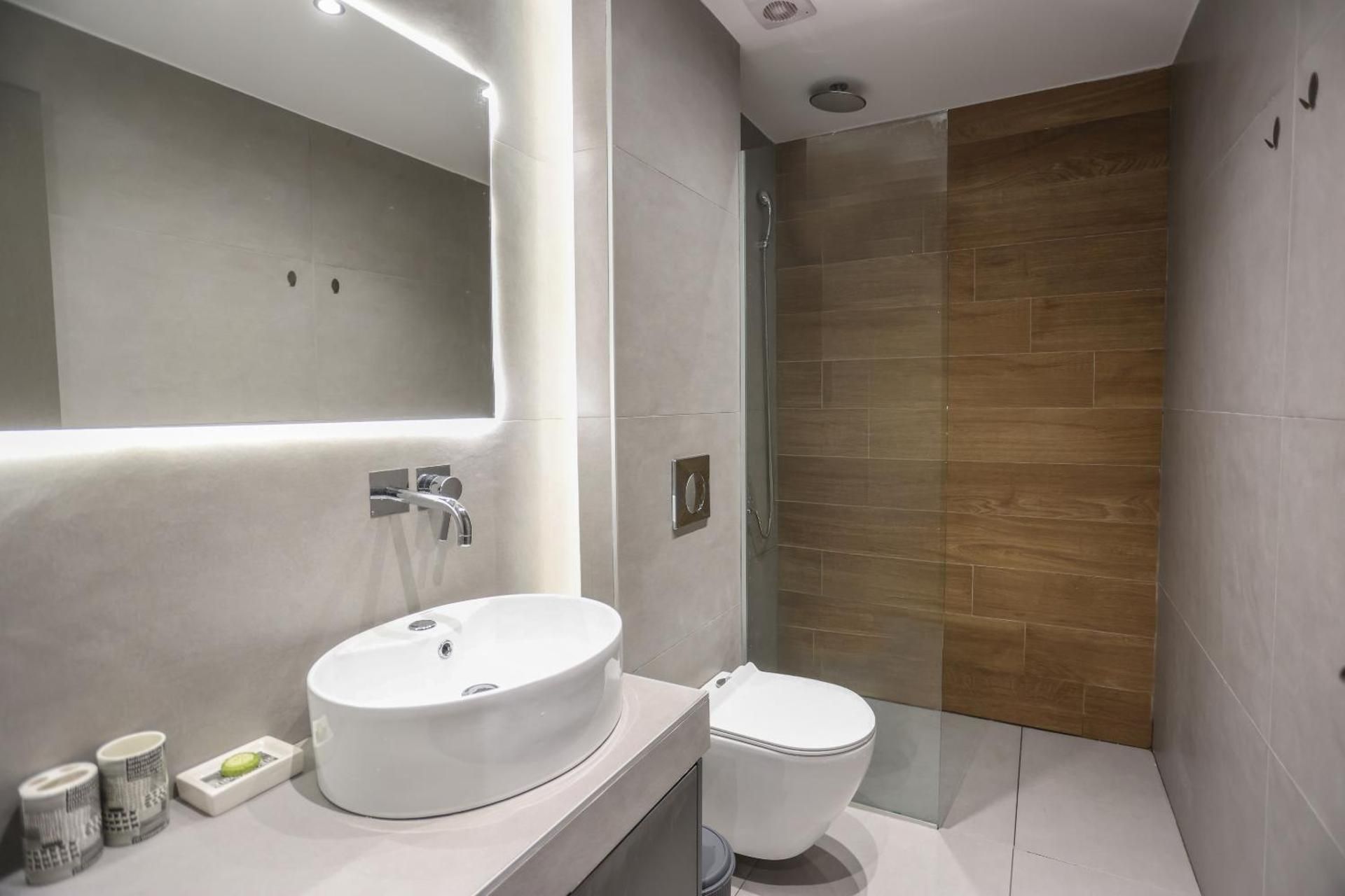 Suite with City View