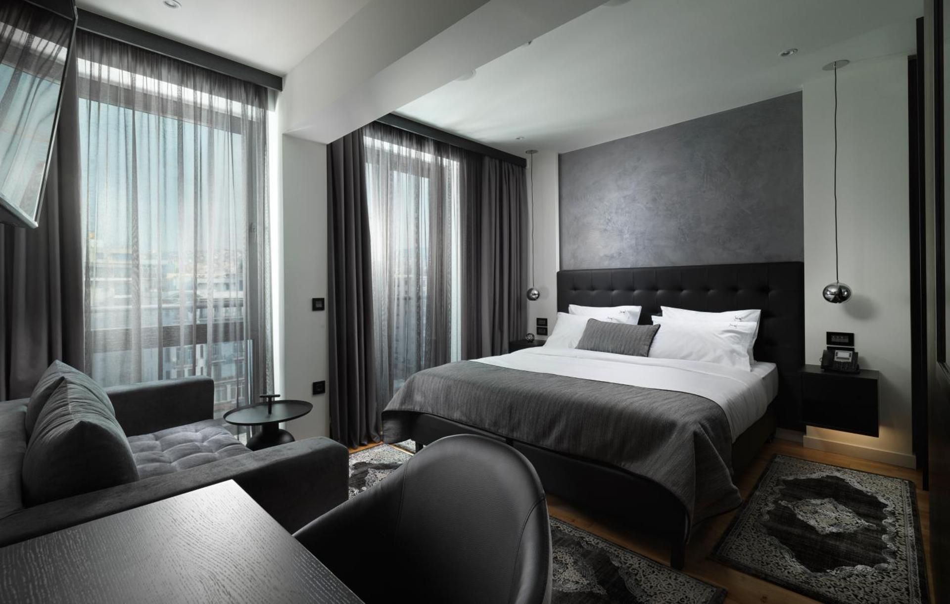 Elegant Suite