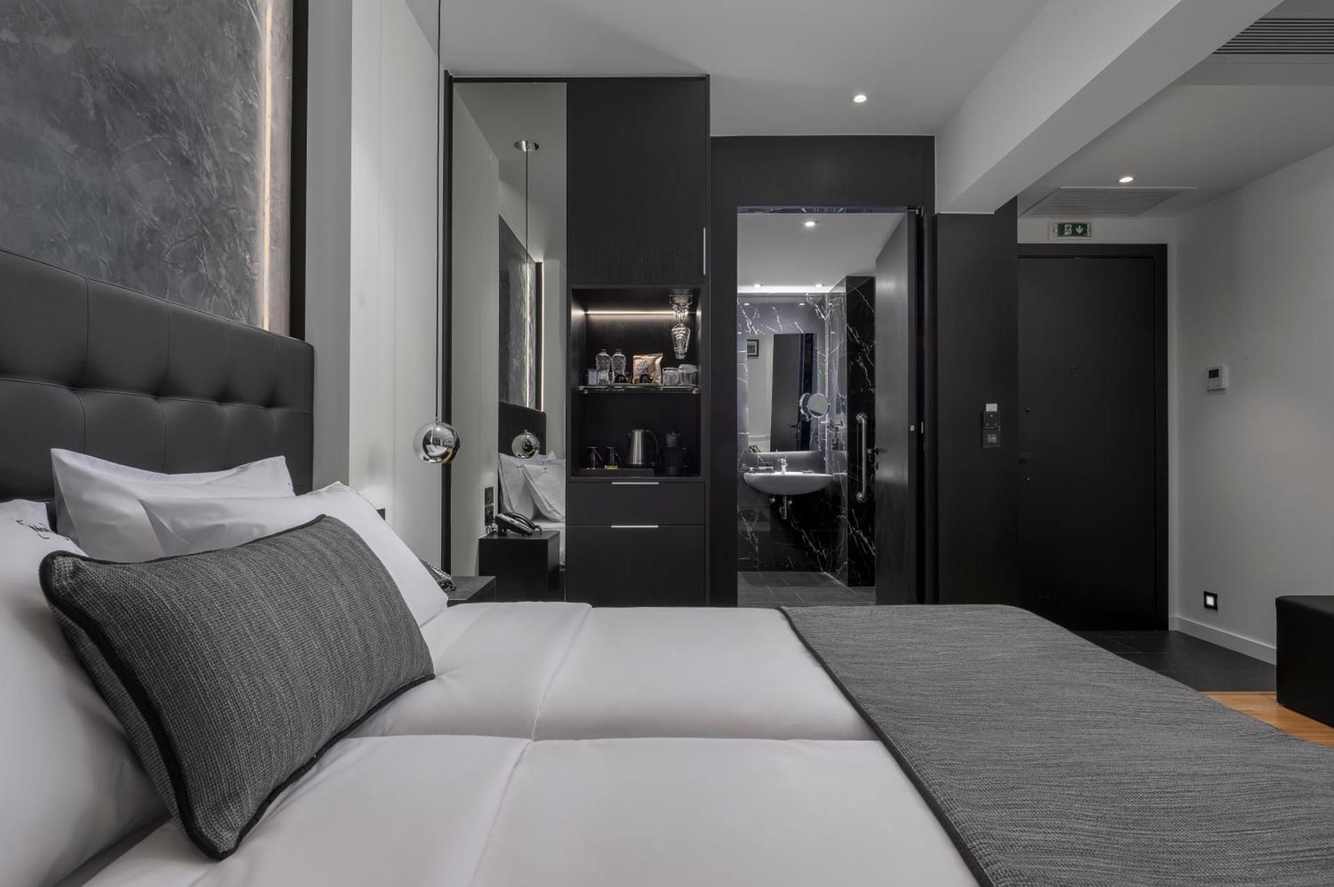 Superior Double Room with Patio