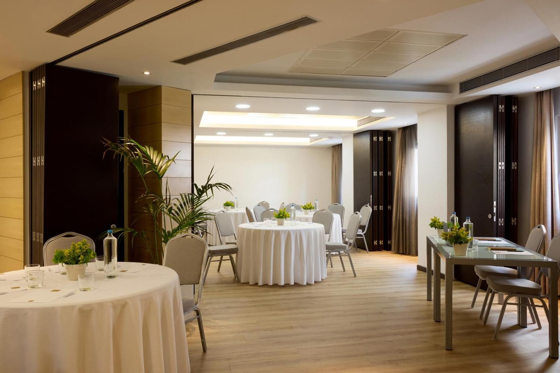 meeting room / ballrooms