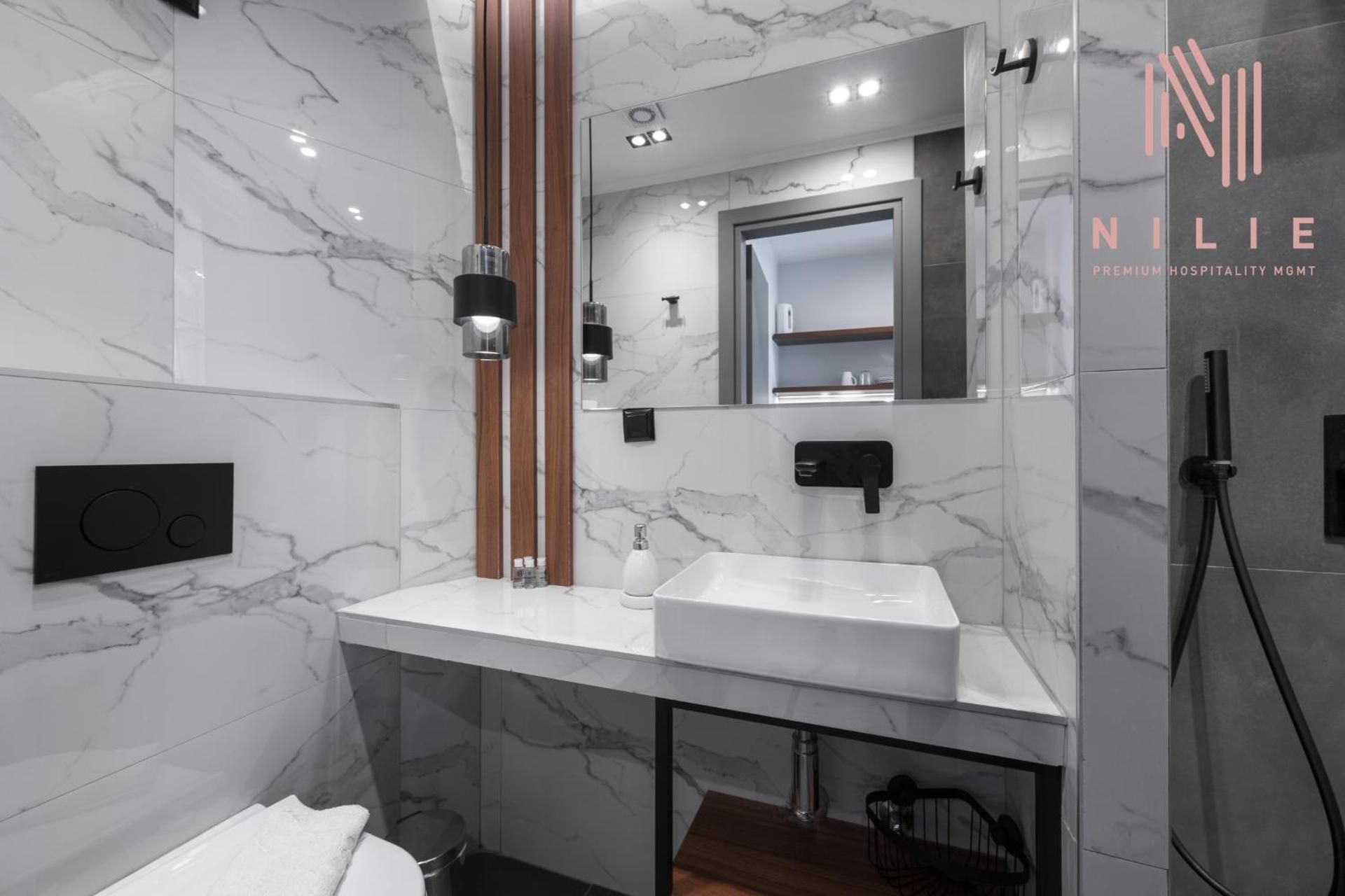 Suite with City View