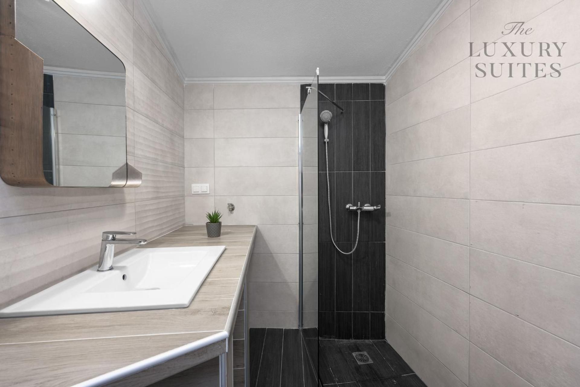 Deluxe Studio Ground Floor