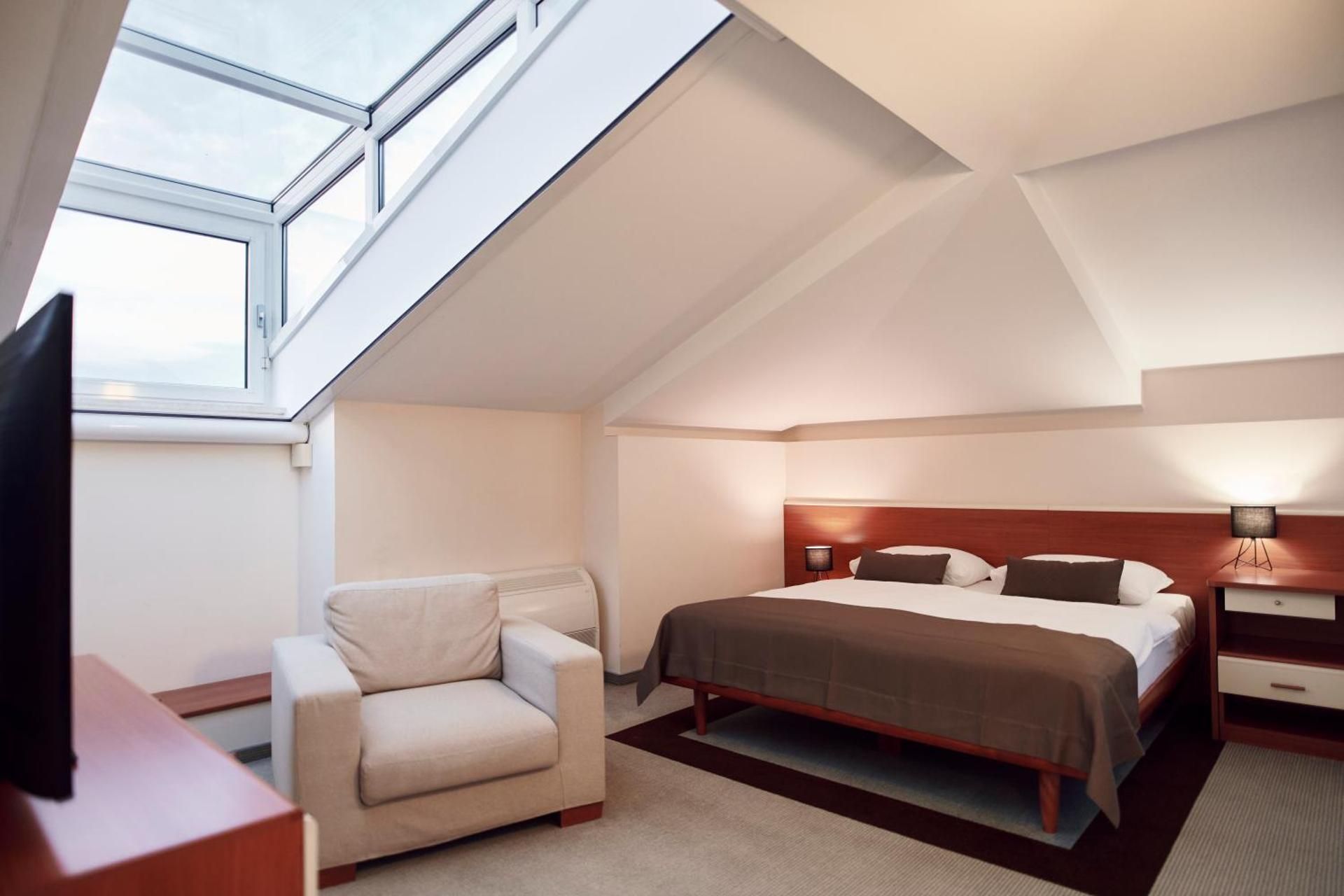 Standard Double Room- Sea Side