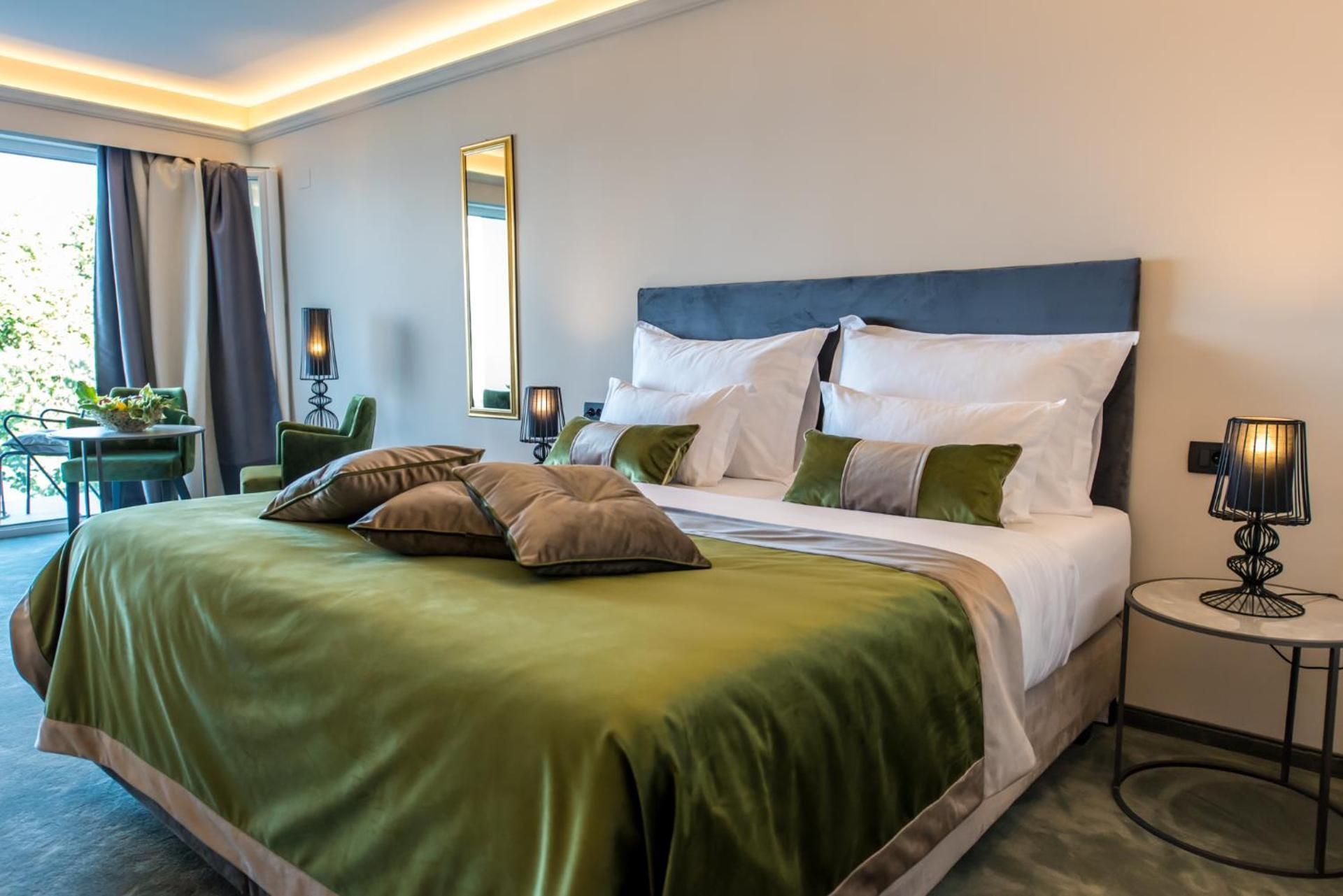 Deluxe Double or Twin Room with Sea View