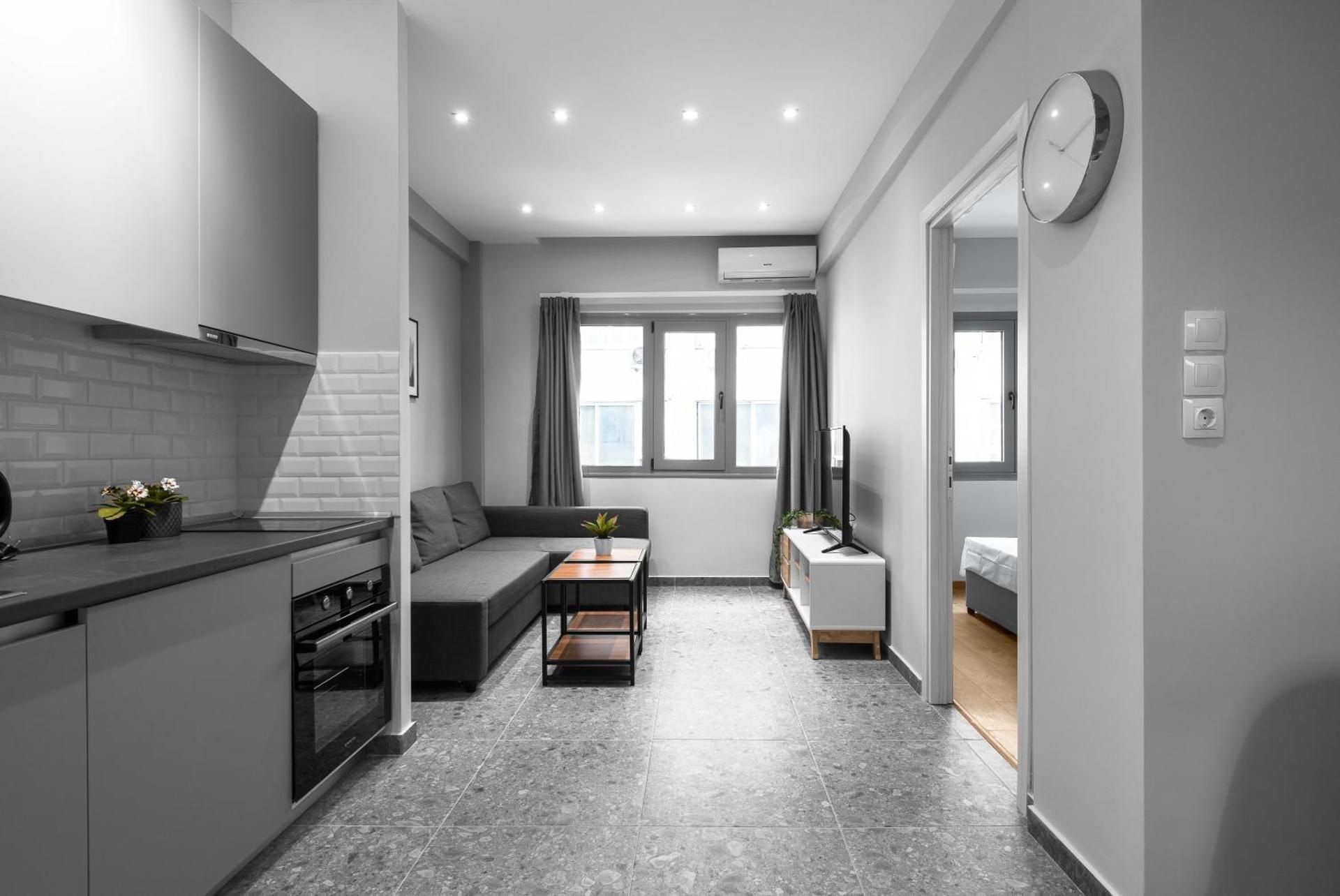 One-Bedroom Apartment