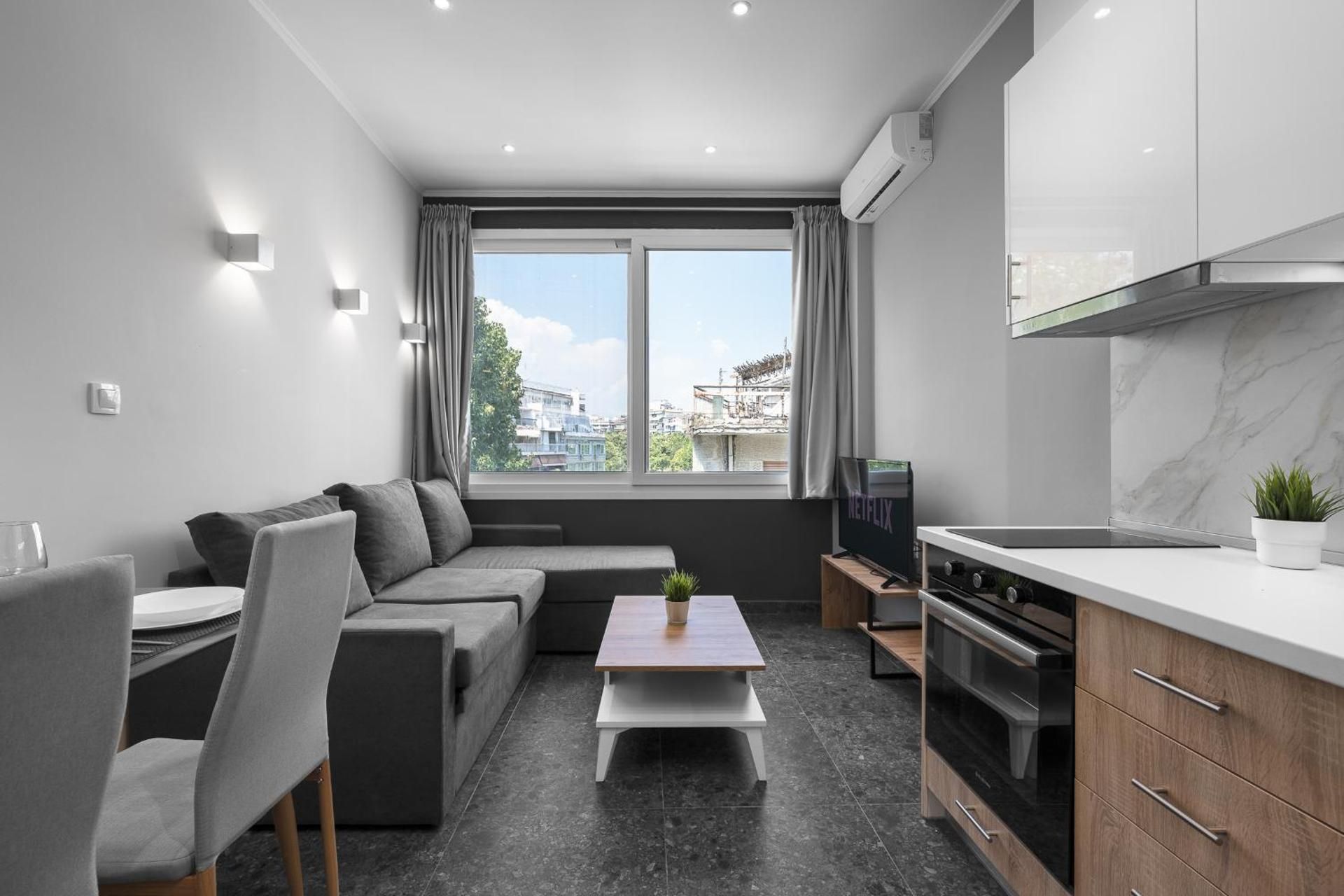 One-Bedroom Apartment