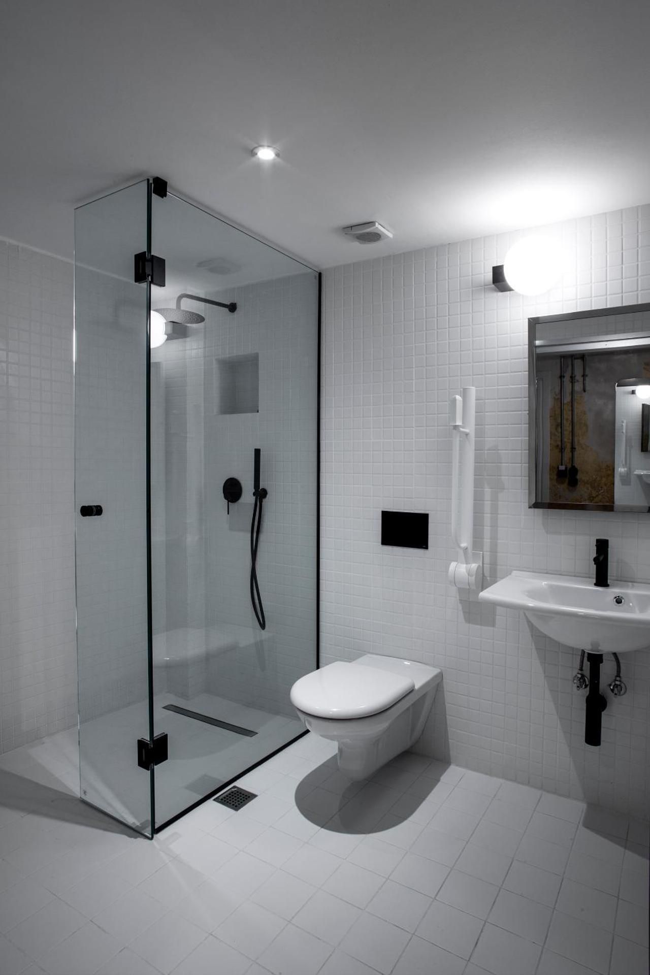 Suite - Disability Access