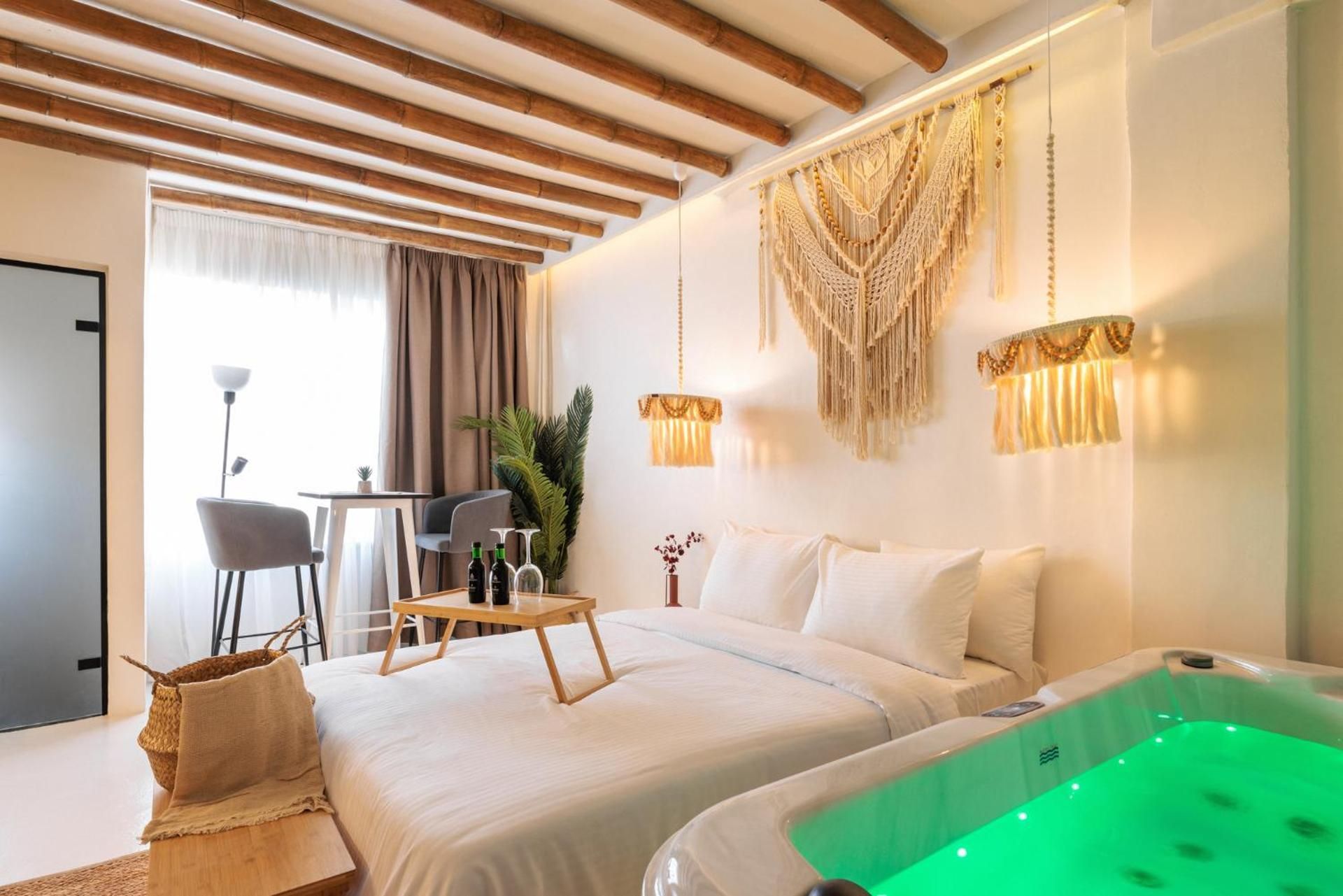 Double Room with Spa Bath