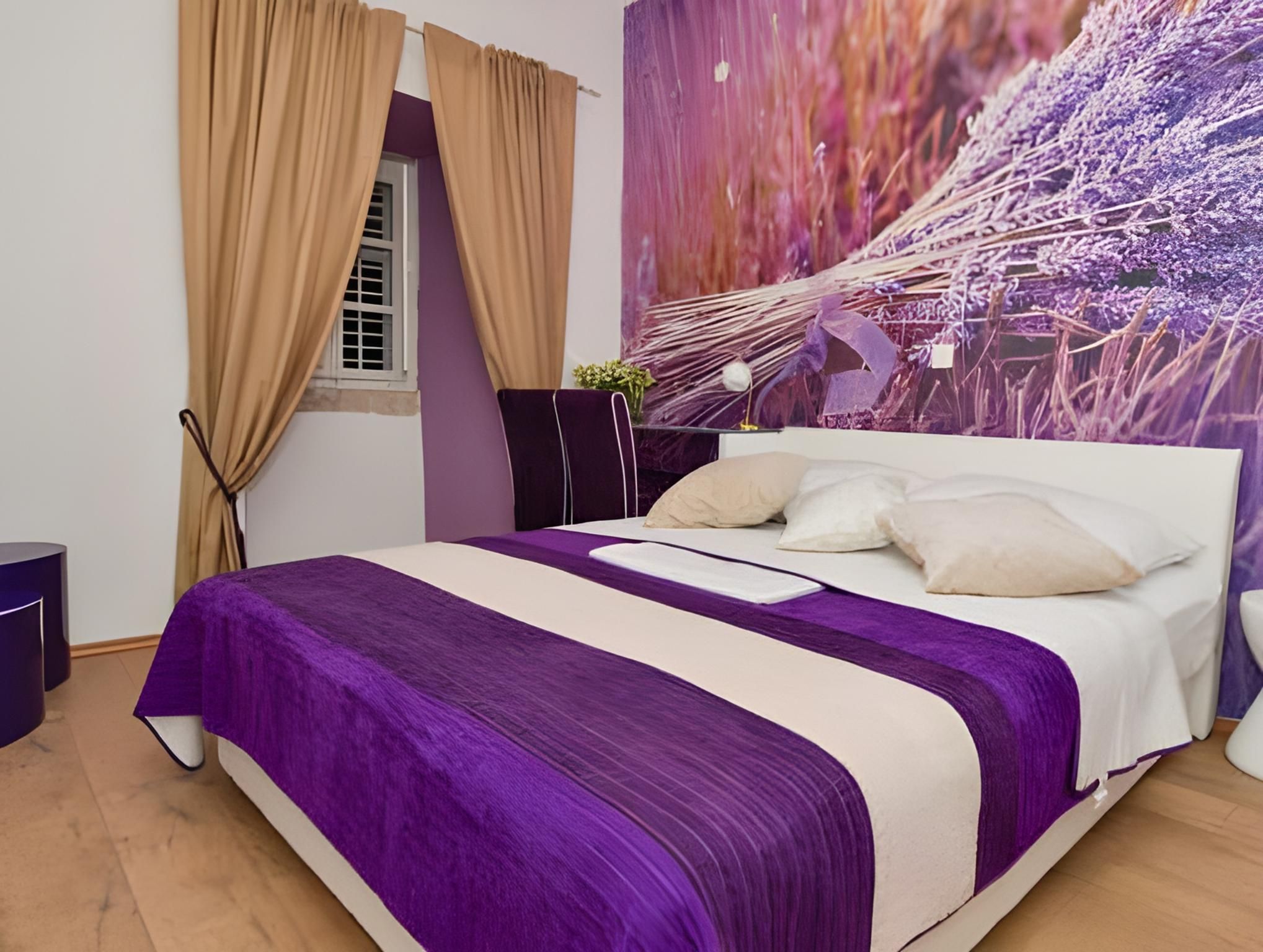Double Room - Lavender