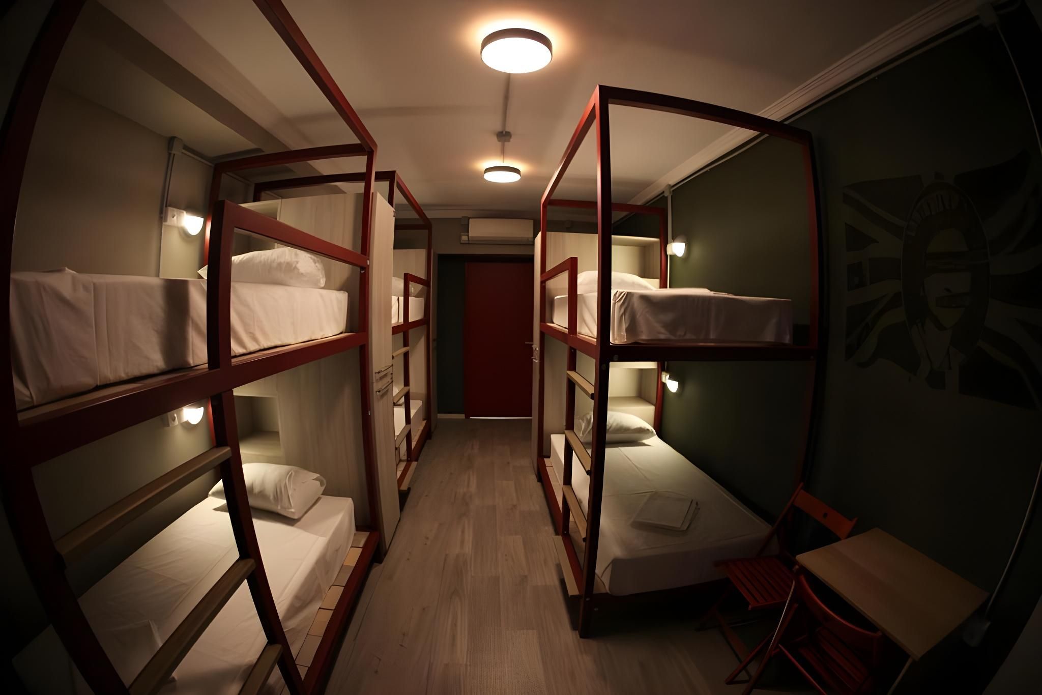 Bed in 8 Bed Mixed Dormitory