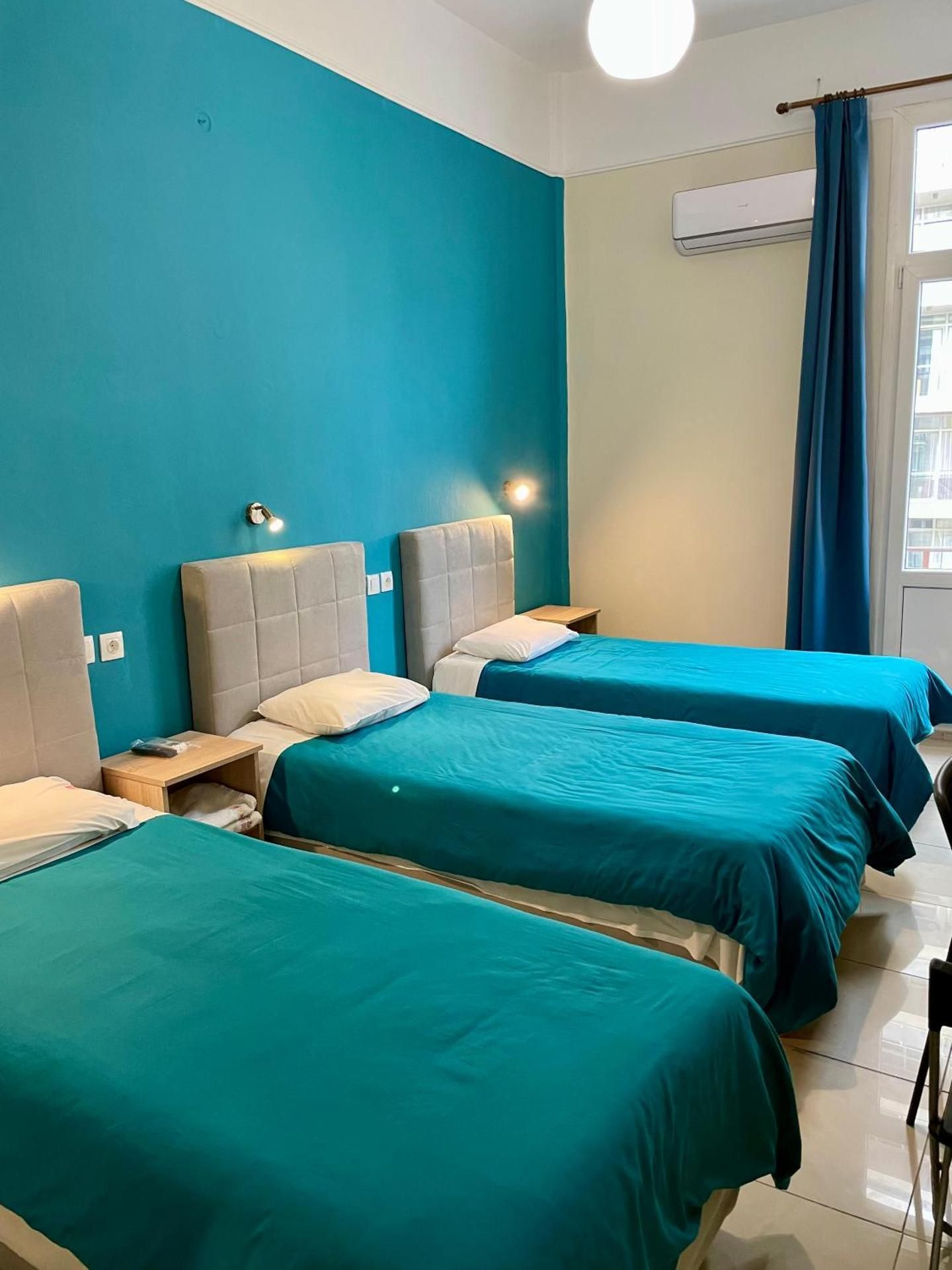 Triple Room with Private Bathroom