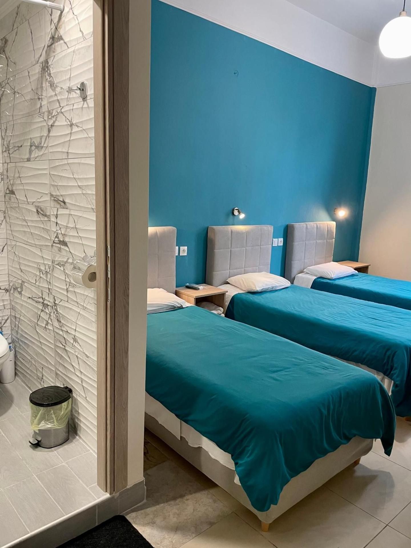 Triple Room with Private Bathroom