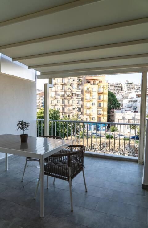 Apartment with City View