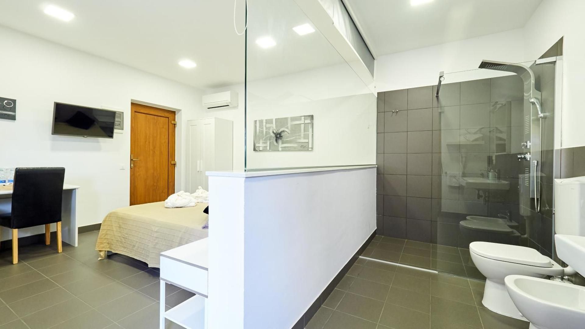 Comfort Double Room With Terrace