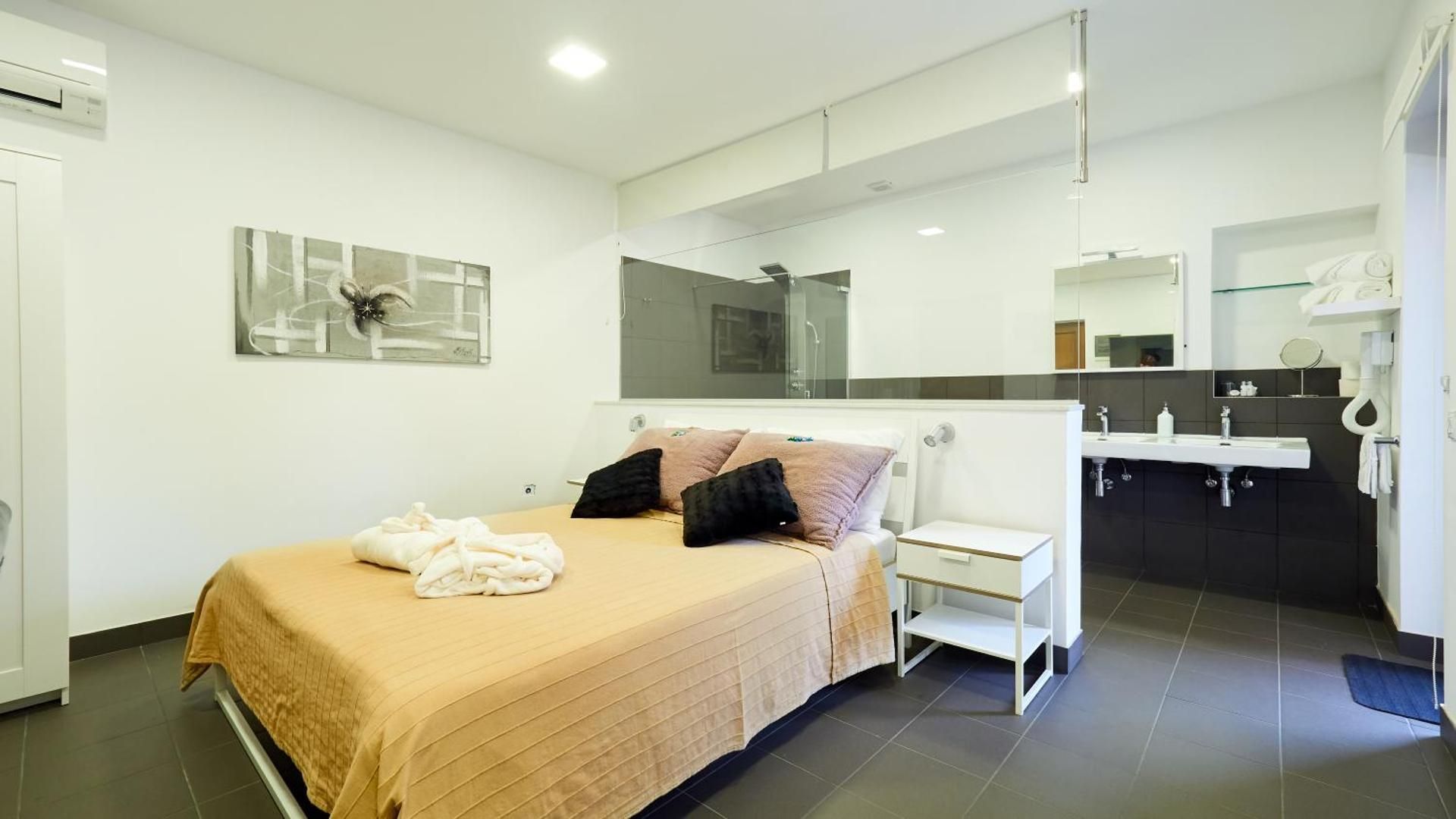 Comfort Double Room With Terrace