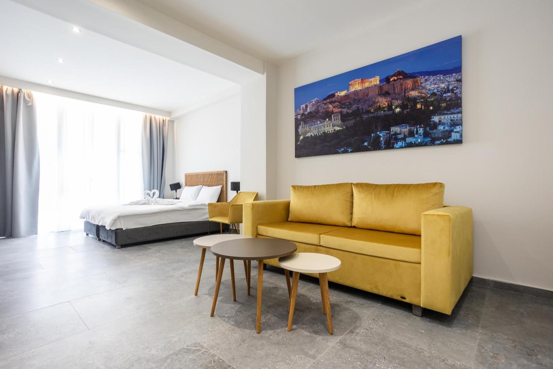 One-Bedroom Apartment