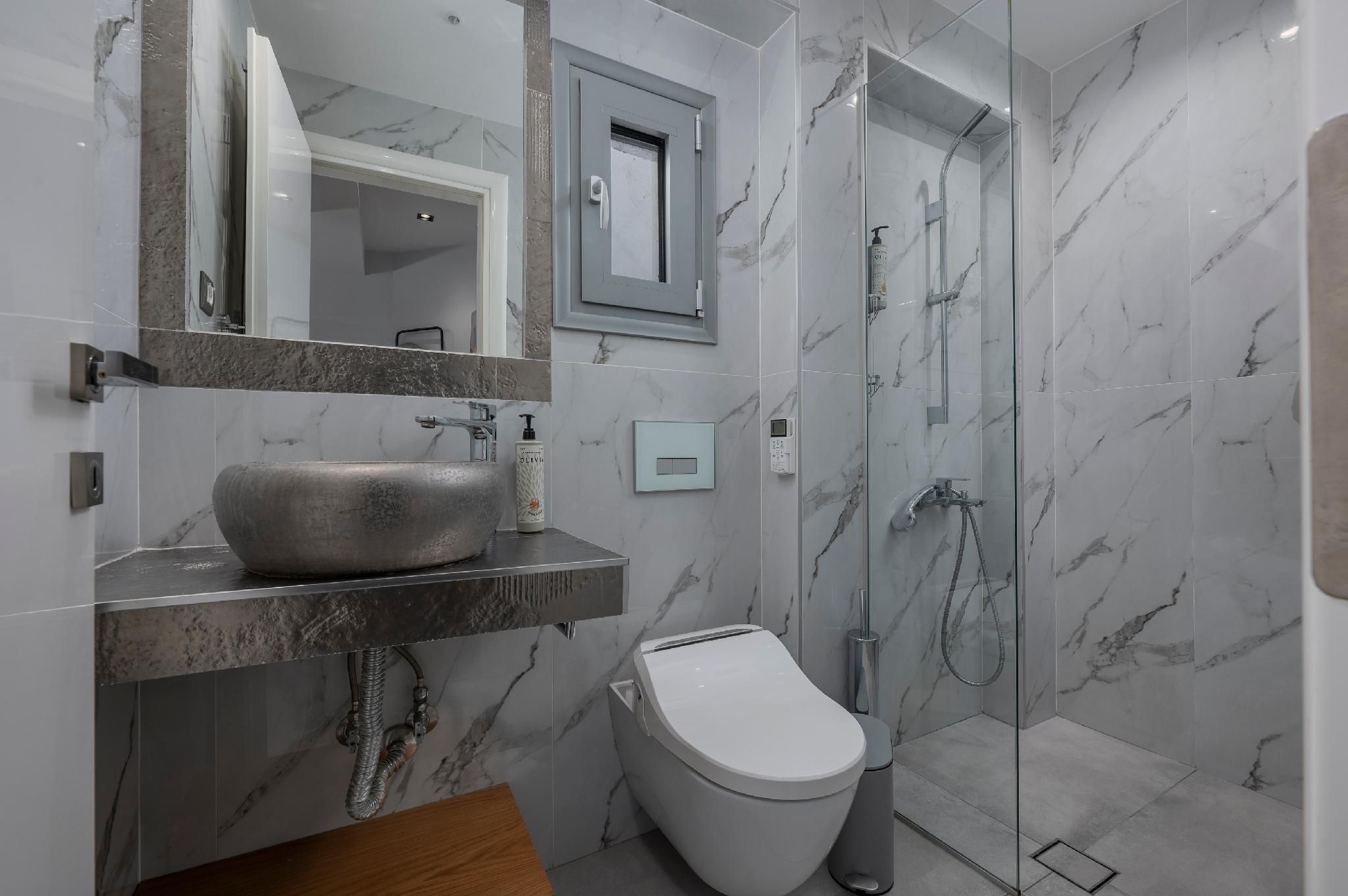 2 Bedroom Deluxe
