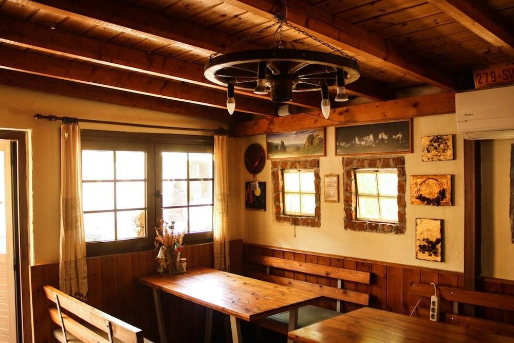 e7bdf4774b9e7d2b6e579733aacd585e