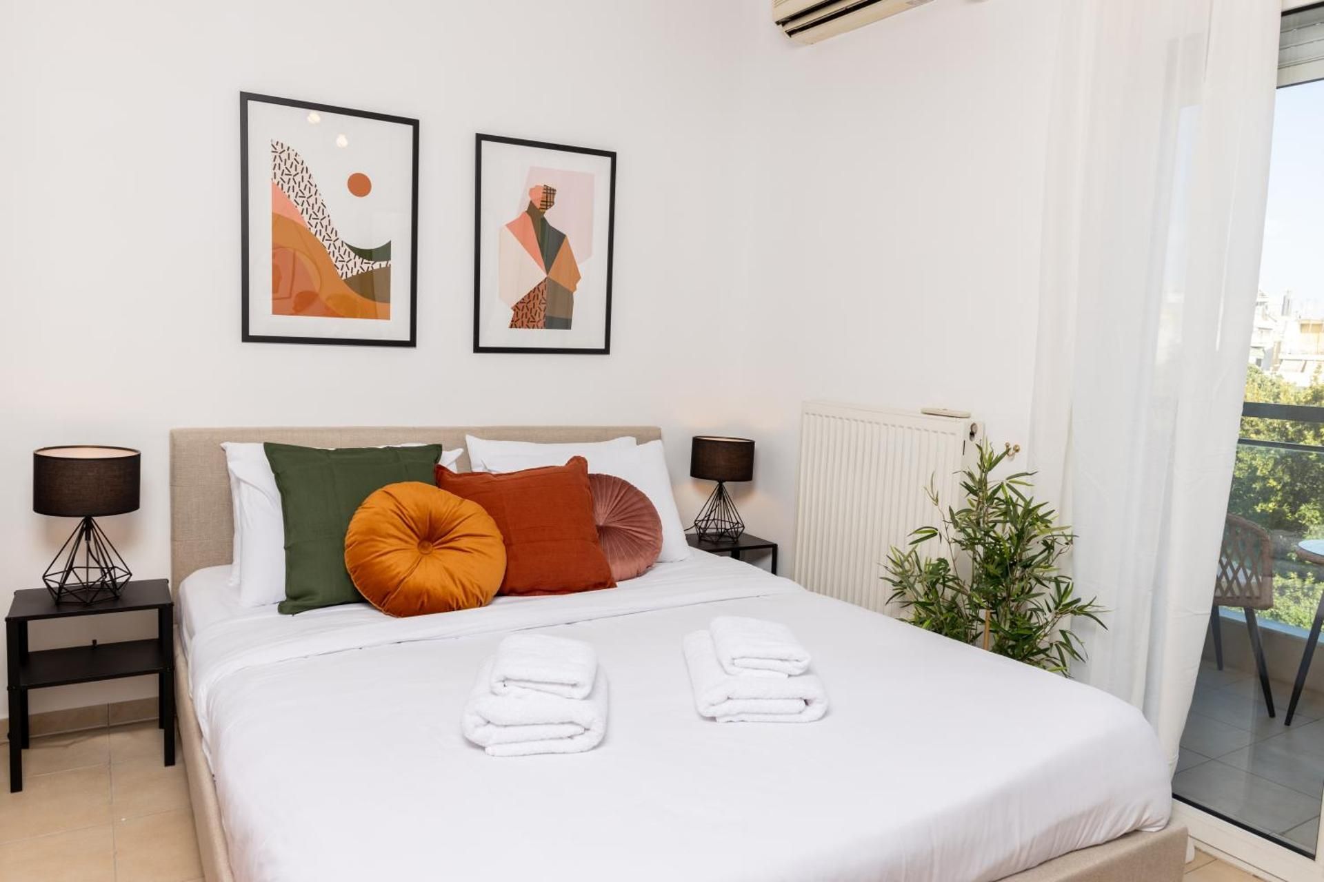 Urban Colors Apartments by BiNoBi! Studio with Terrace