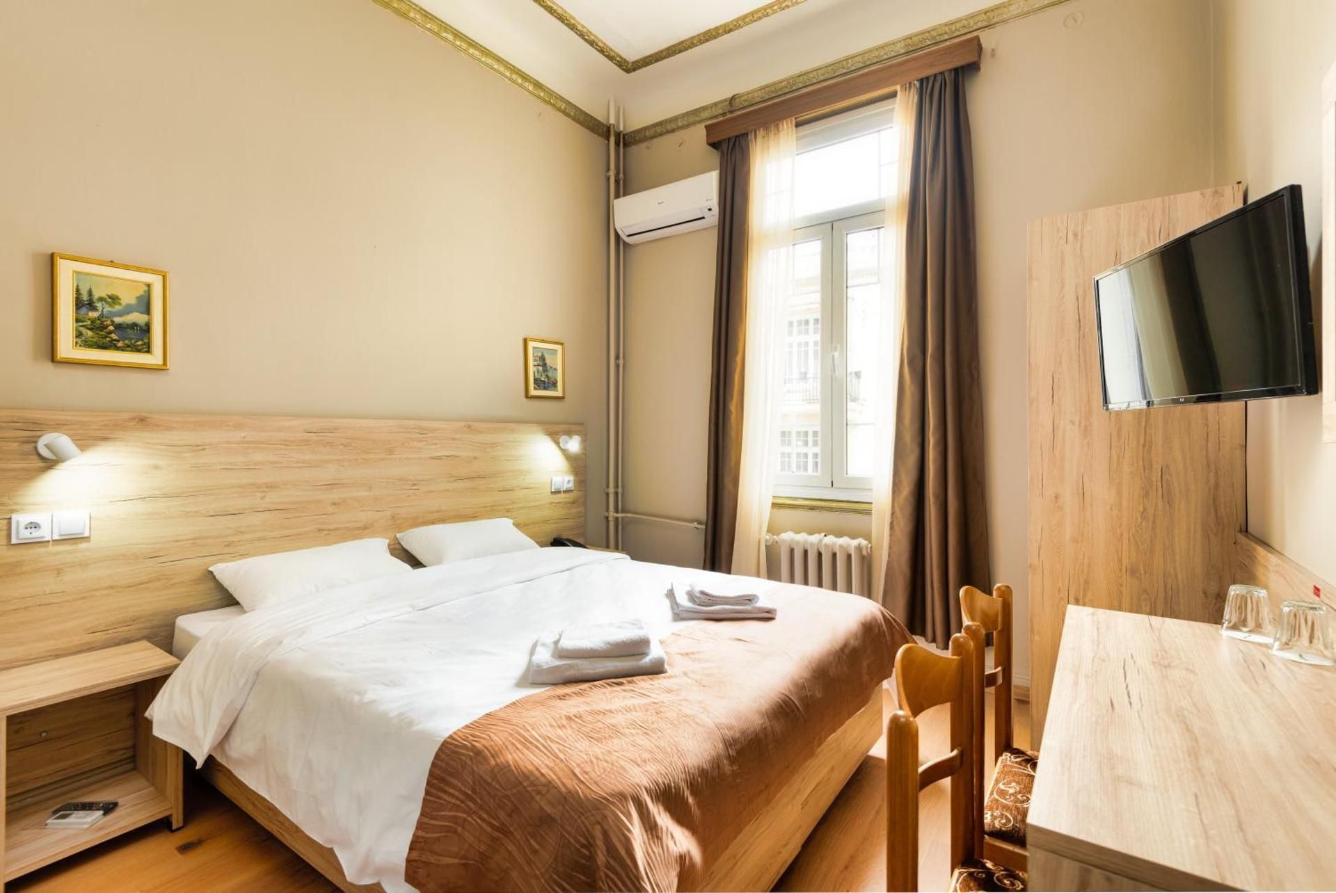 Nea Metropolis Double Room