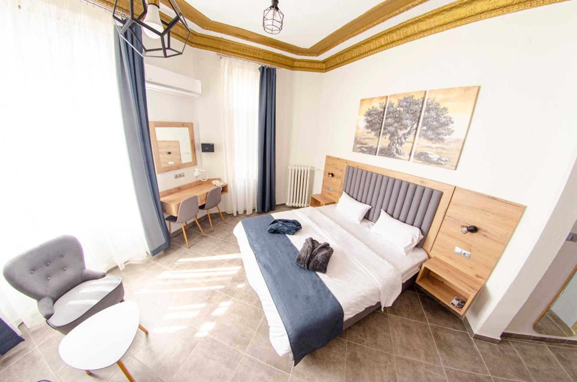 Nea Metropolis Superior Double Room