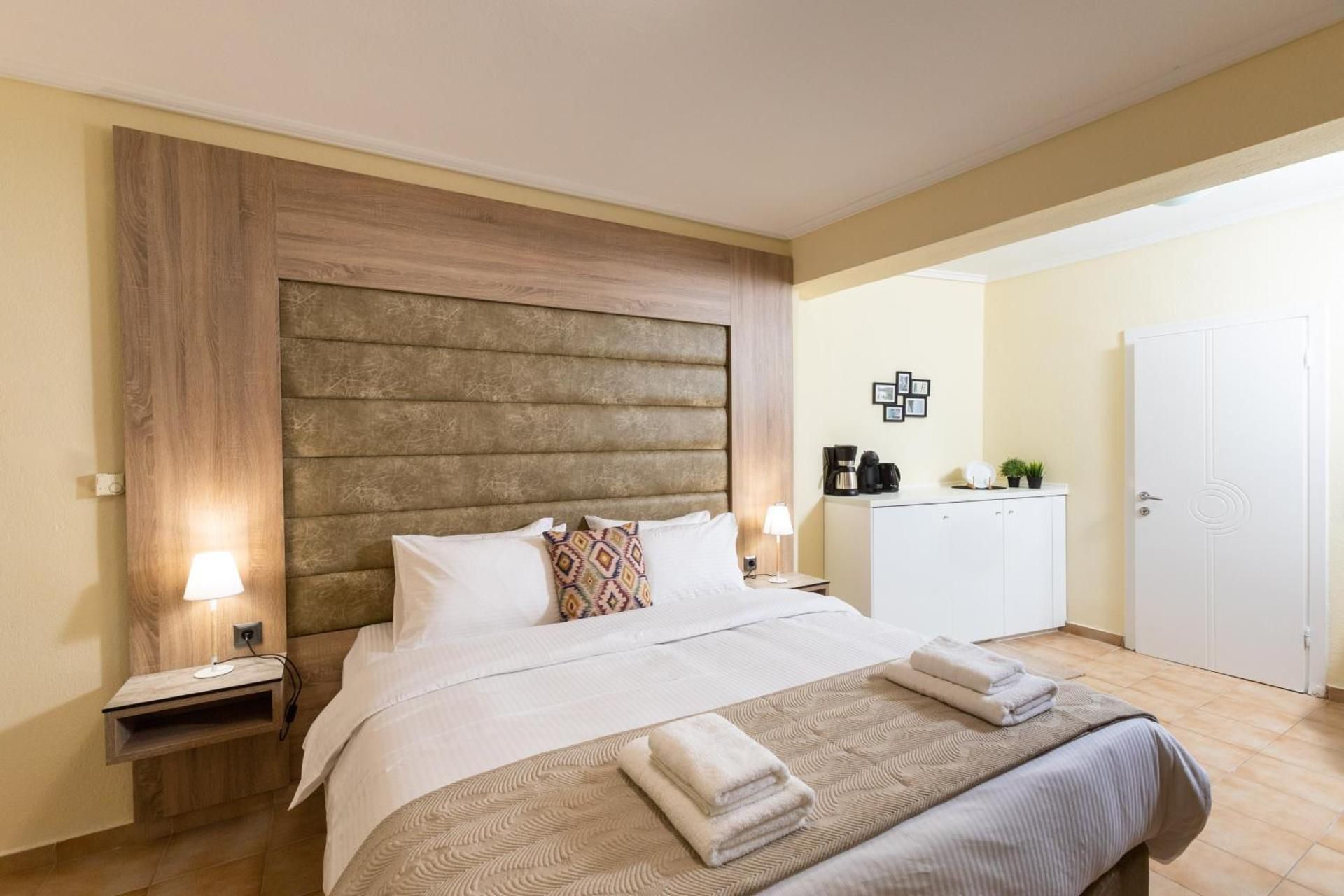 Double Room - Ground Floor