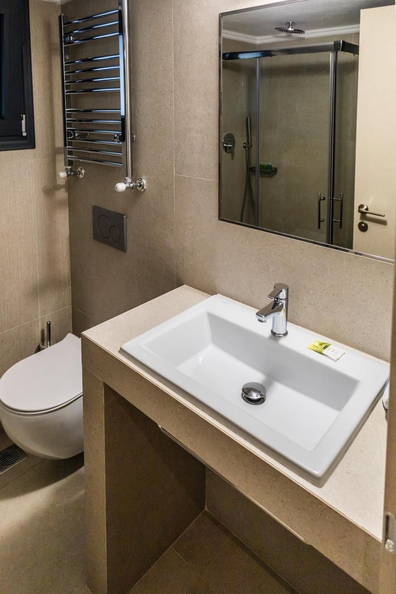 Superior One-Bedroom Apartment with Balcony