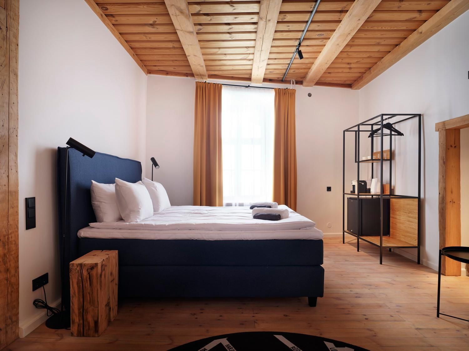 Large Double Room