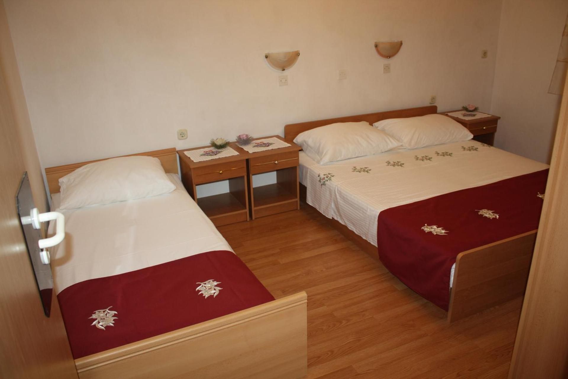 Apartment - Split Level