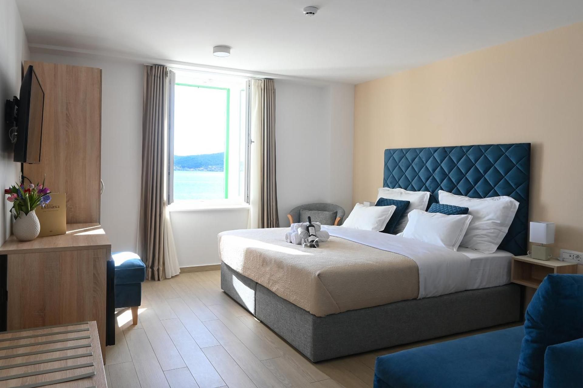 Double Room with Extra Bed