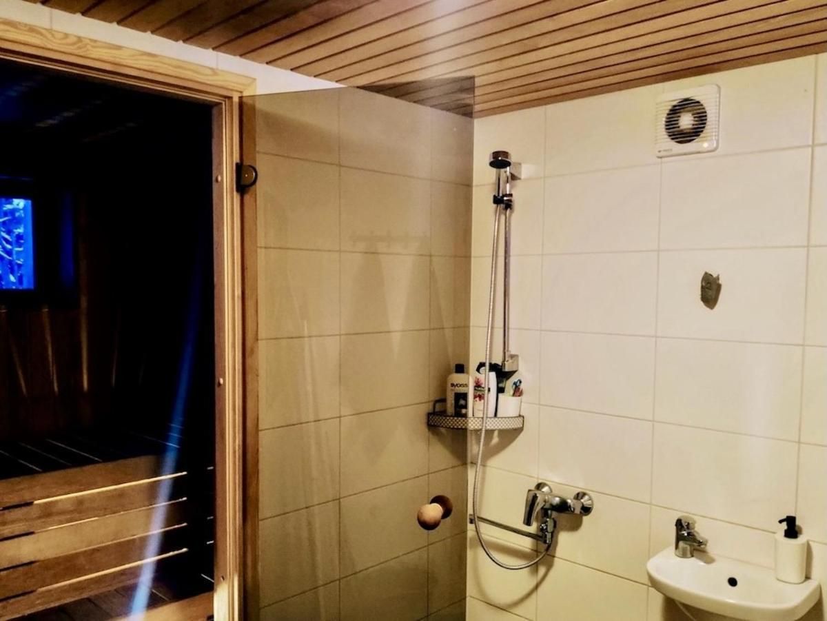 One-Bedroom Villa
