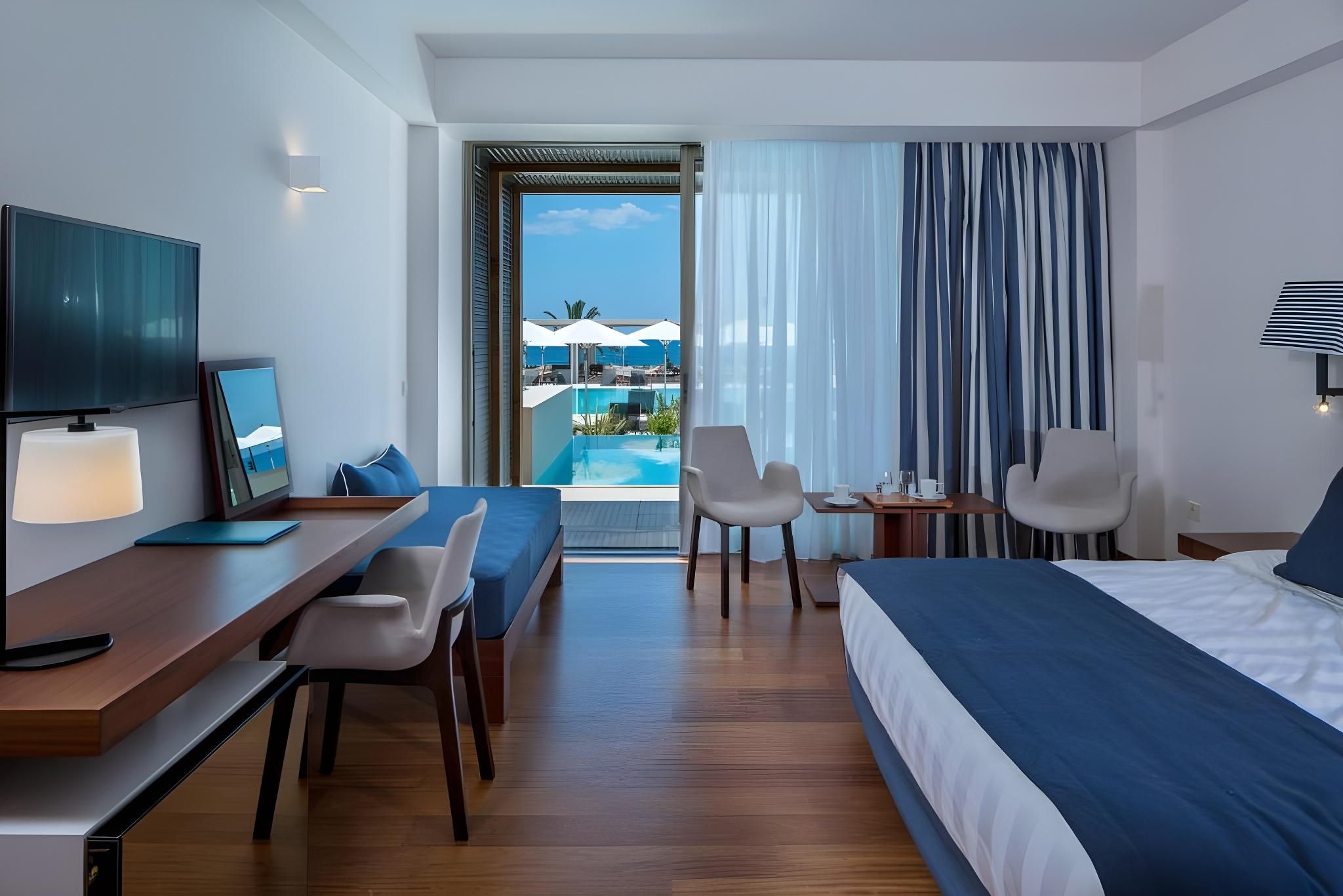 Superior Sea View Double Room with Plunge Pool