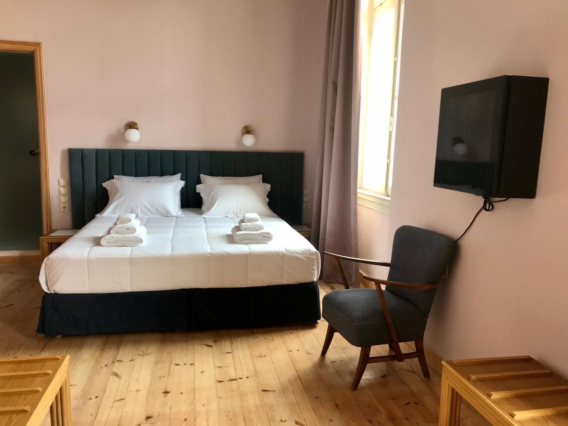 King Room with Balcony