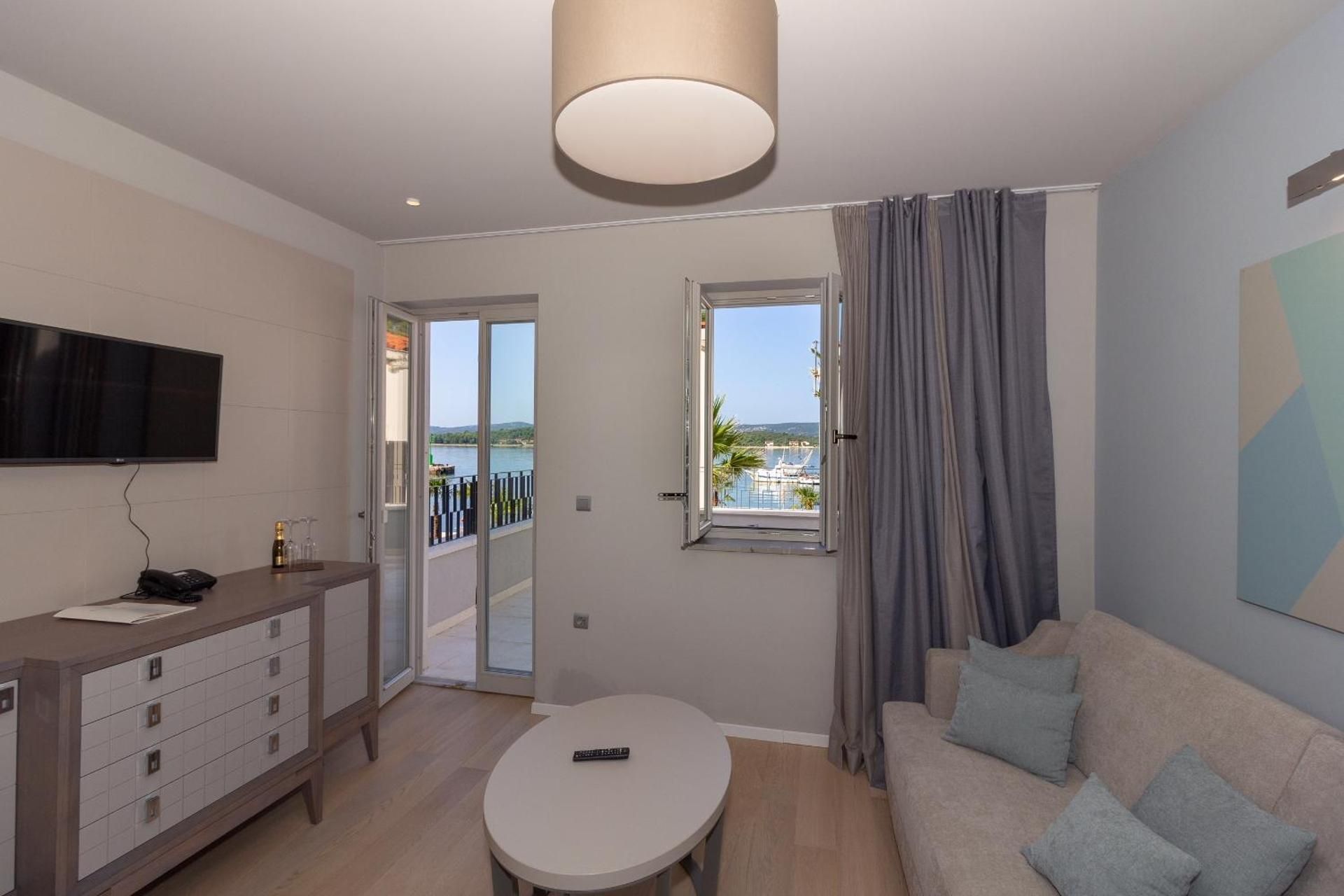 Superior Suite with Sea View