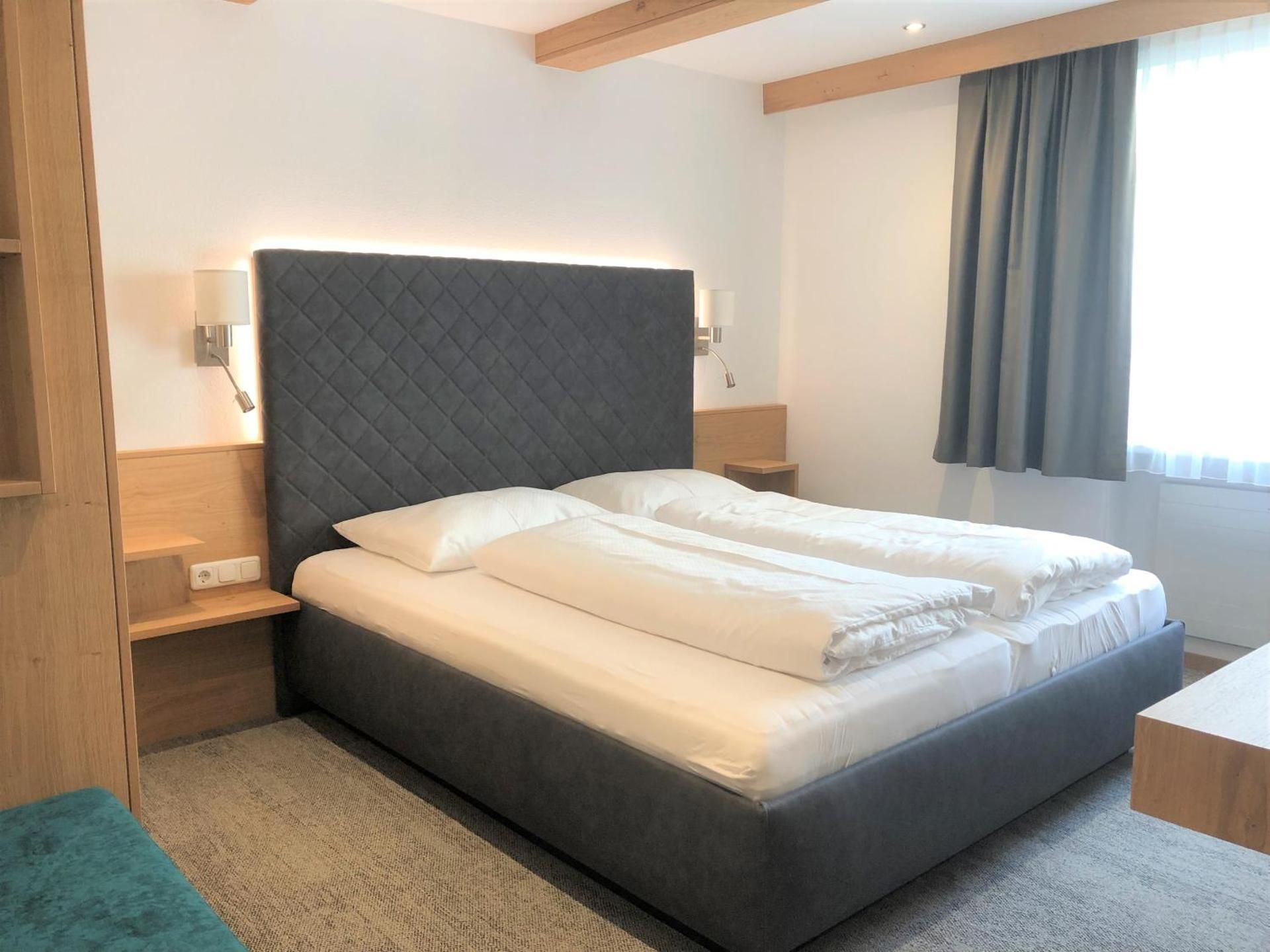 Deluxe Single Room