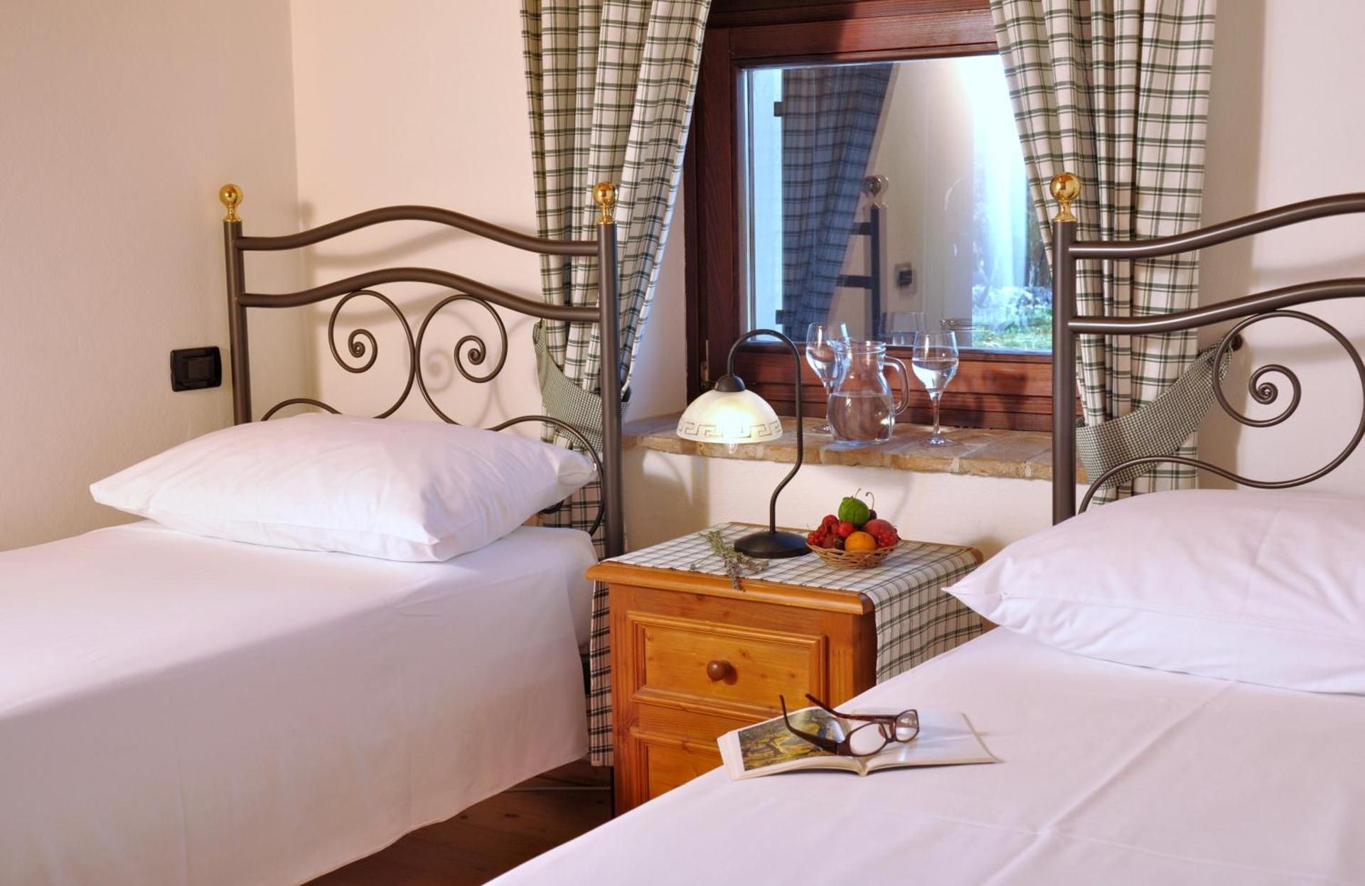 Twin Room with Bathroom