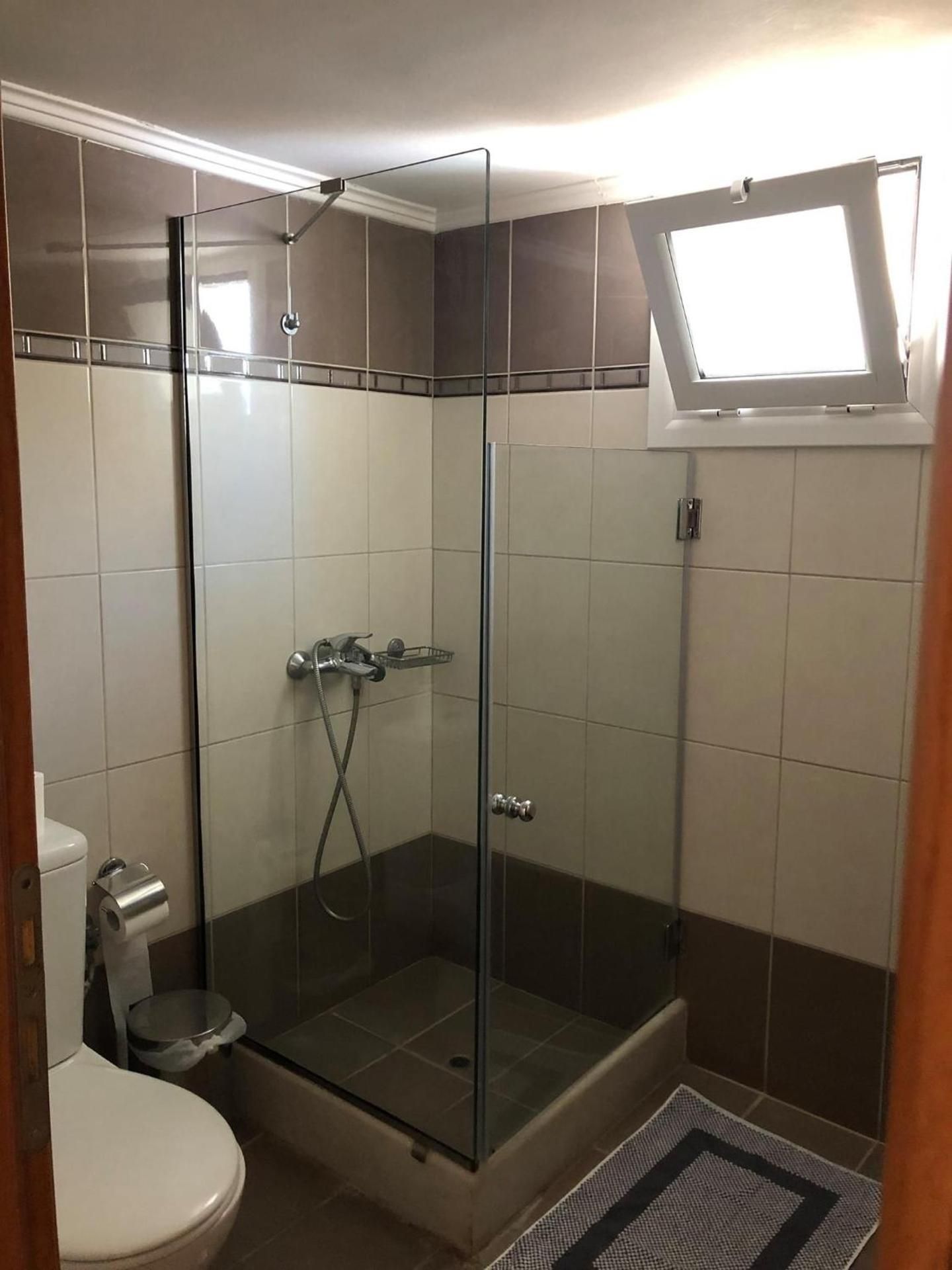 Apartment (4 Adults)