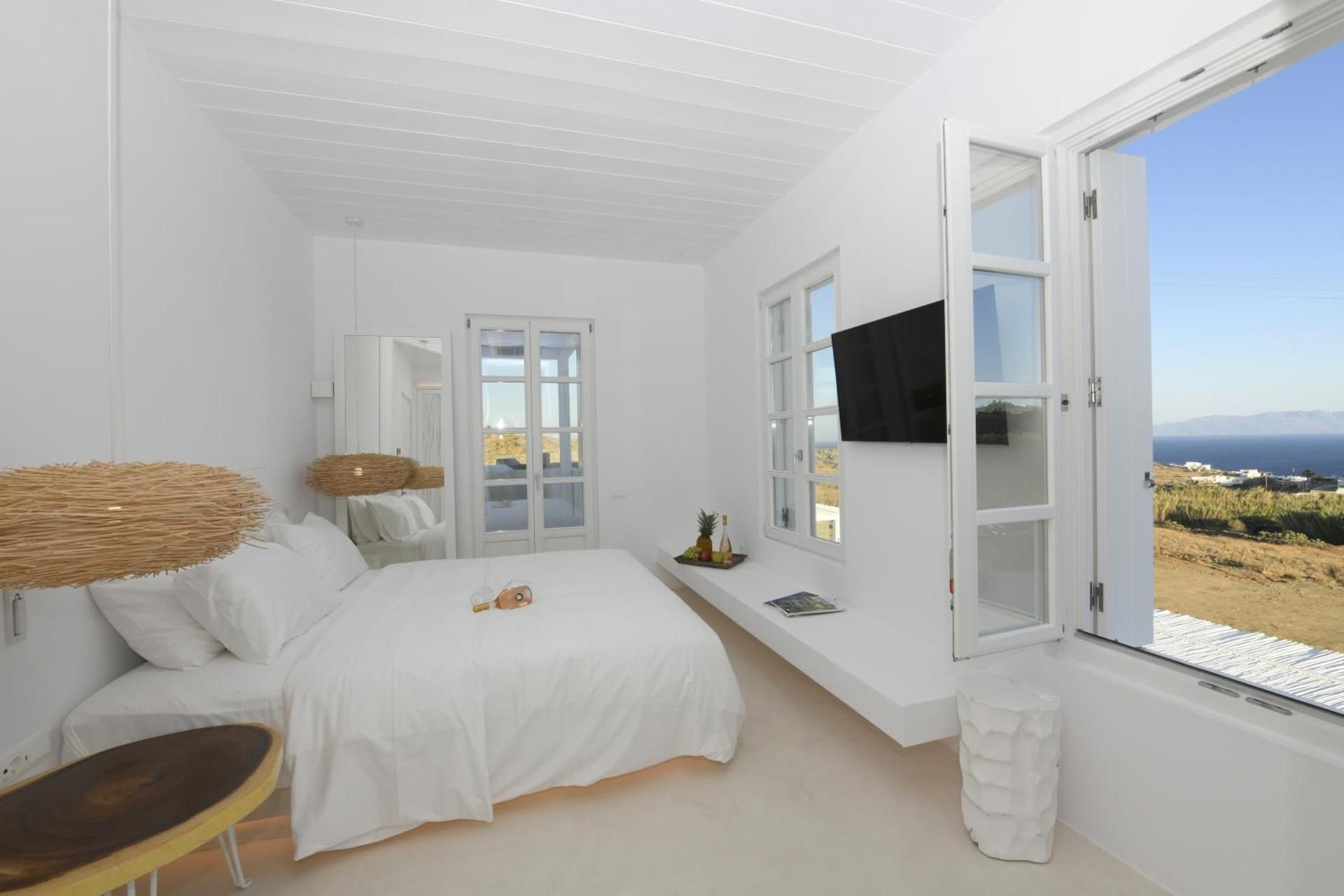 Myconian Suite with Outdoor Jetted Tub and Sea View