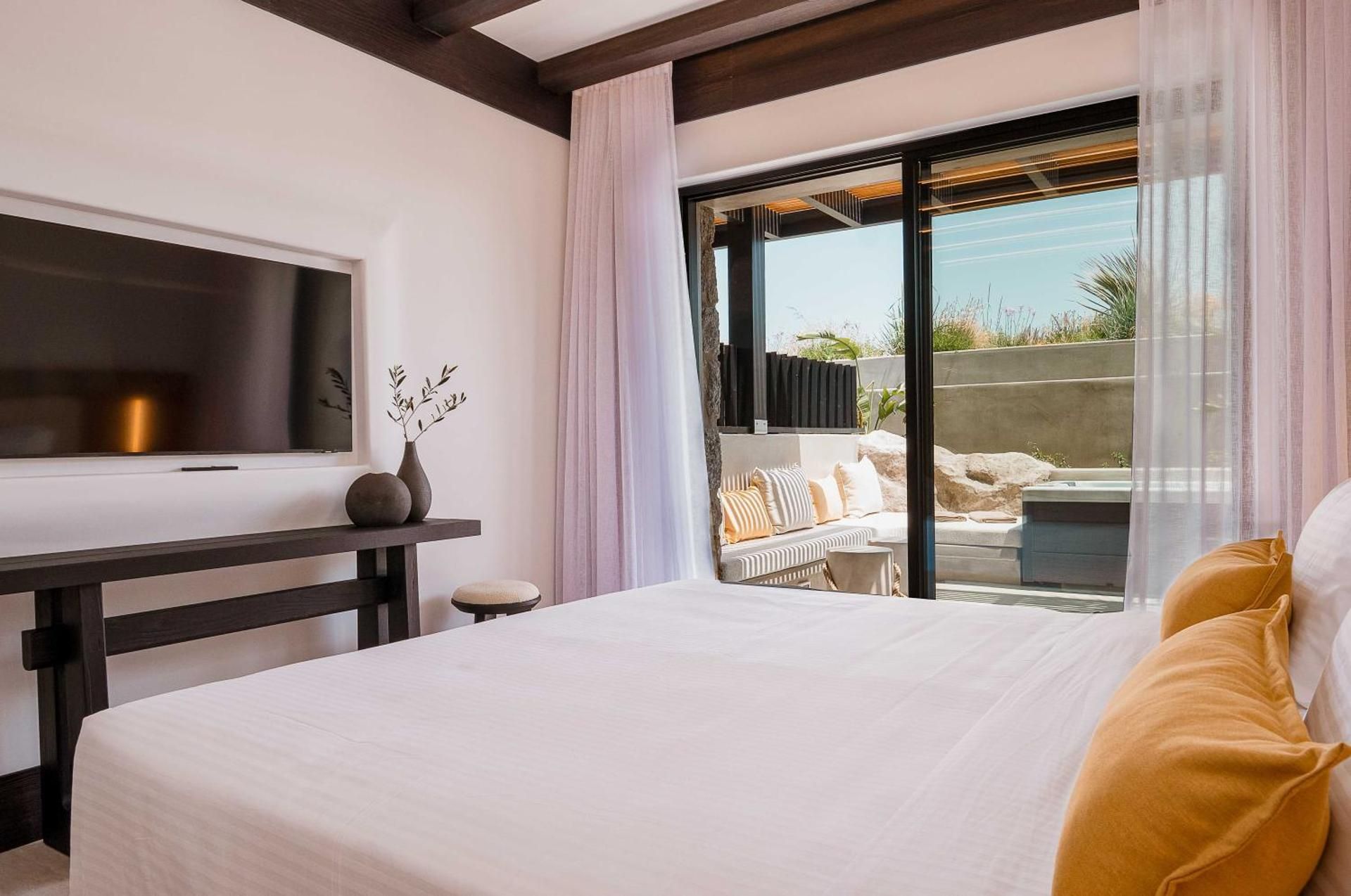 Junior Suite with Hot Tub