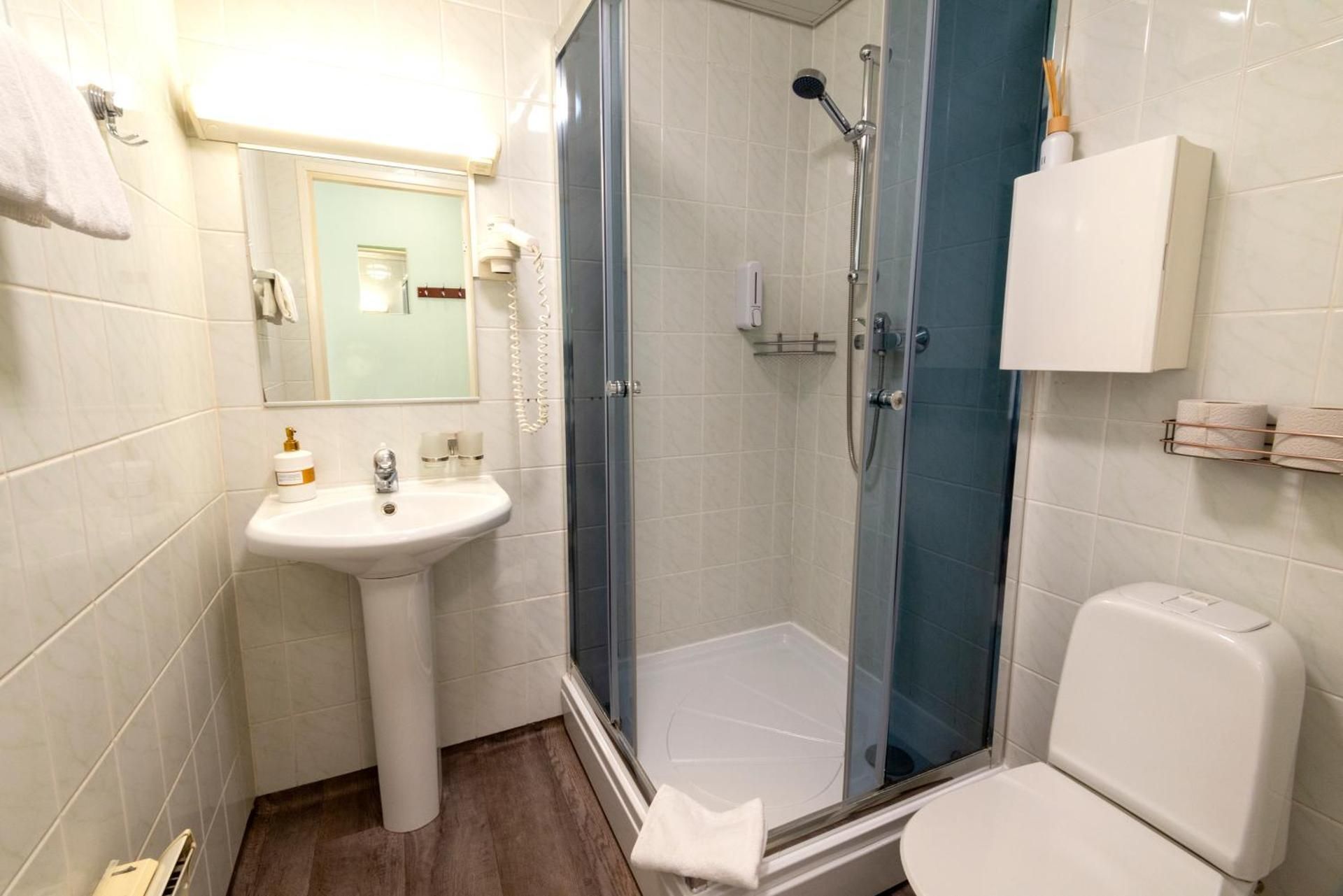 Double Room with Private Bathroom