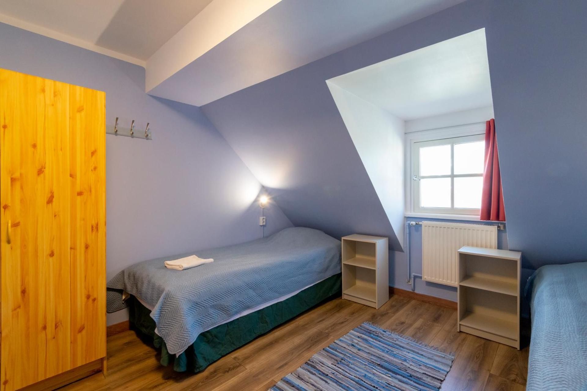 Single Room with Shared Bathroom